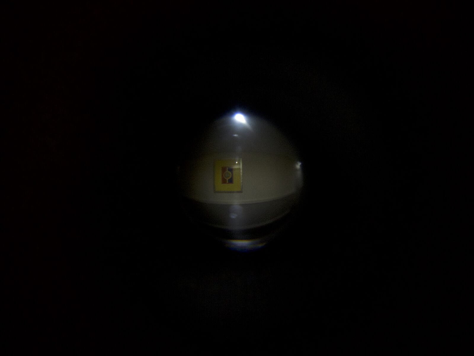 Olympus OM-D E-M10 II sample photo. Dark, hotel, room photography