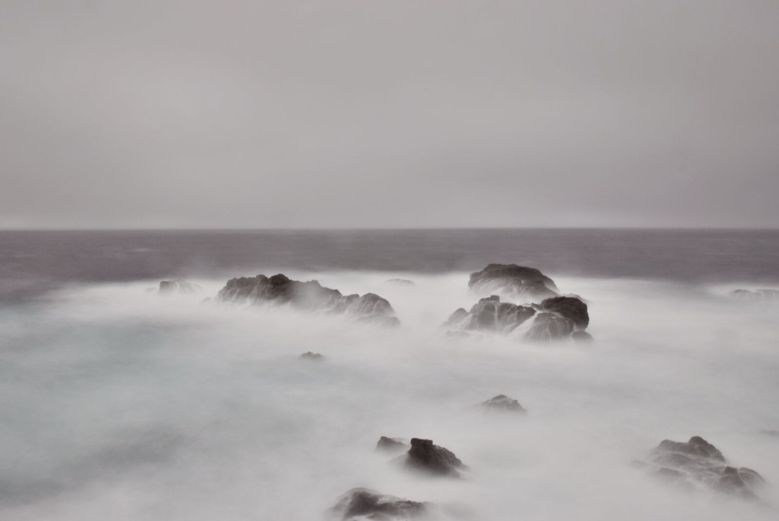 Fujifilm FinePix S5 Pro sample photo. Sea, rockyshore, rough sea photography