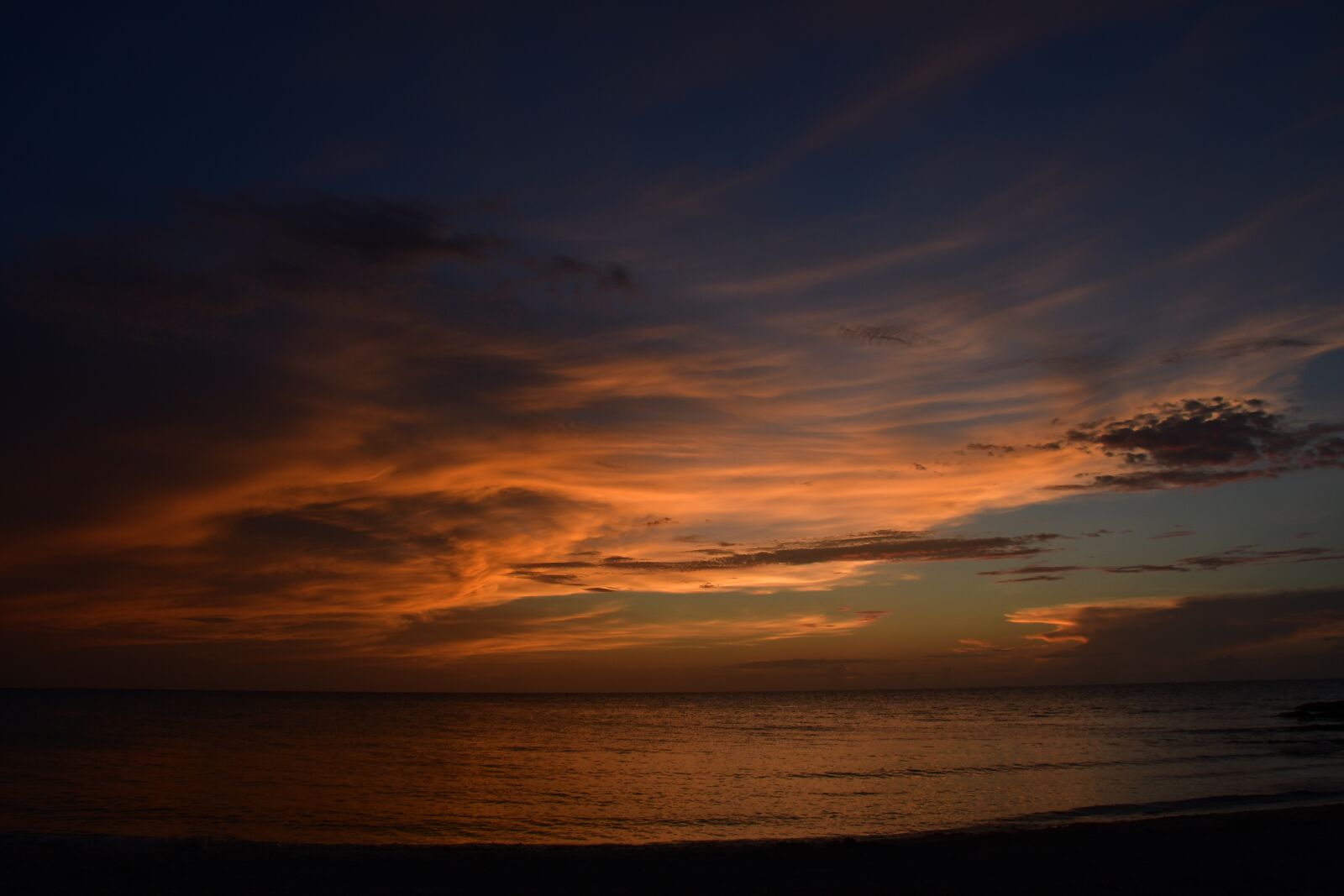 Nikon D7500 sample photo. Sky, beach, people photography