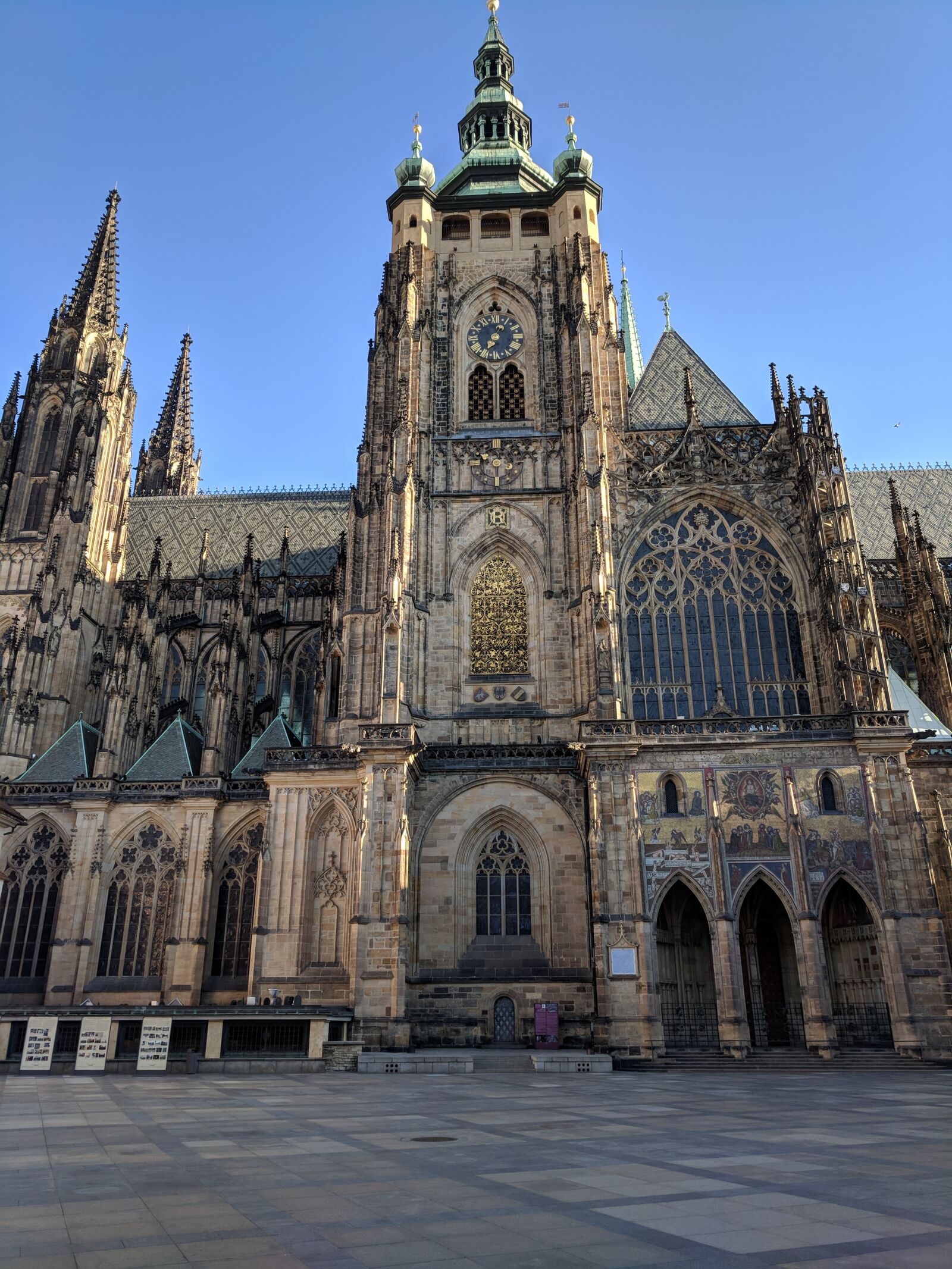 Google Pixel sample photo. Prague, church, stone building photography