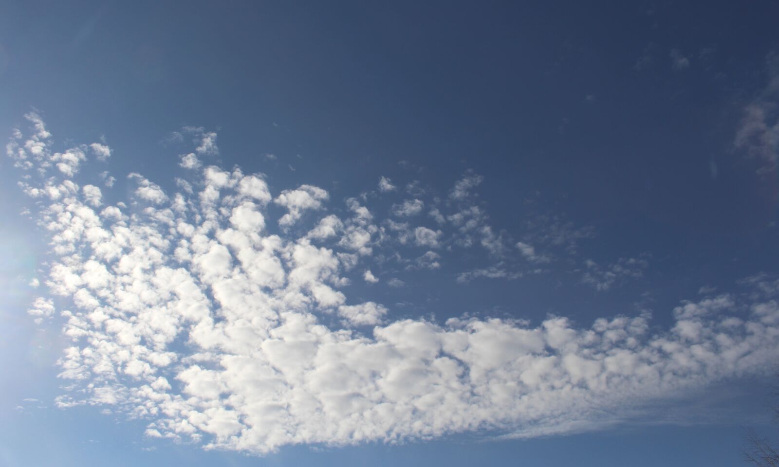 Canon EOS 700D (EOS Rebel T5i / EOS Kiss X7i) sample photo. Sky, clouds, cloudscape photography