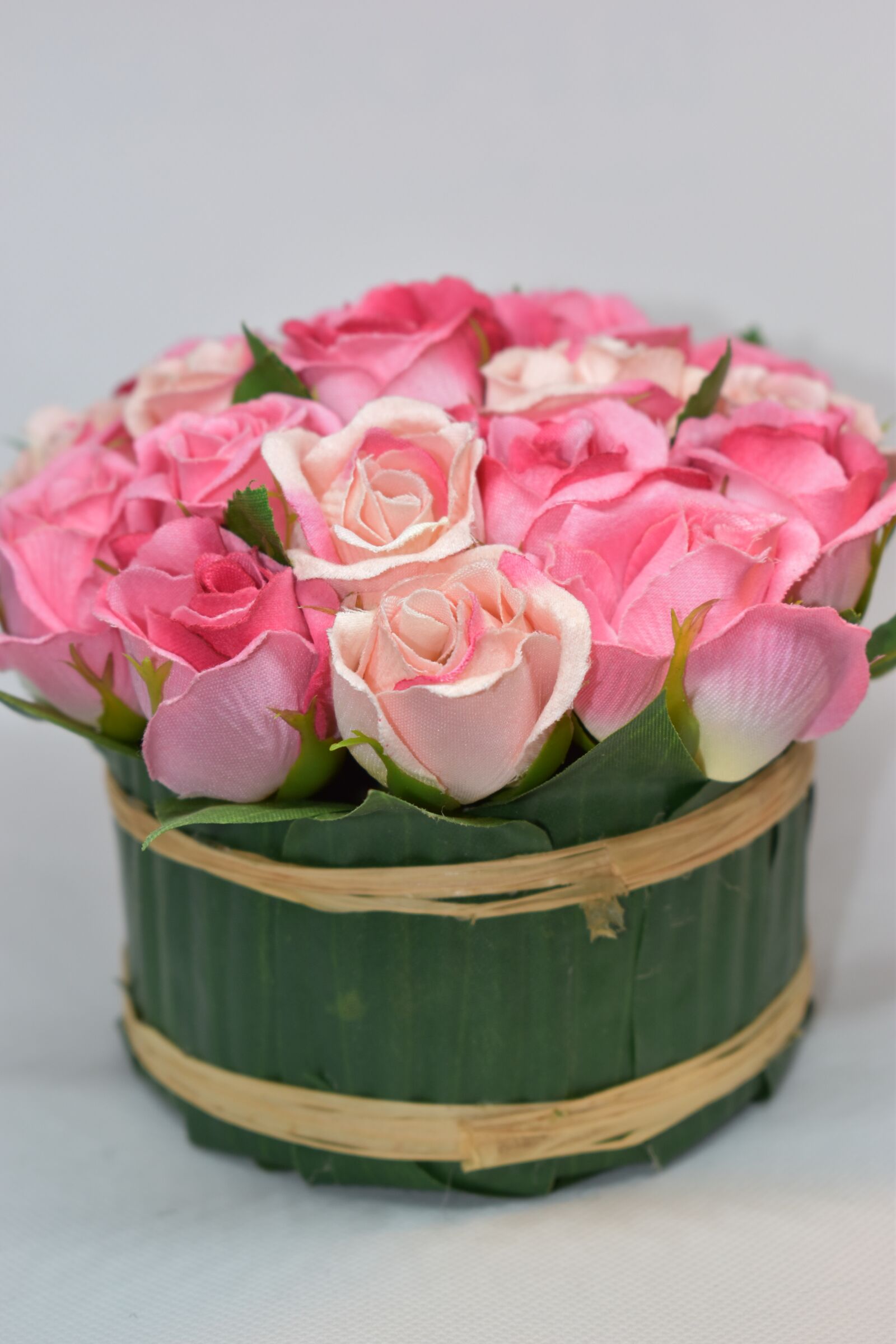 Nikon D5600 sample photo. Flowers, fabric, decoration photography
