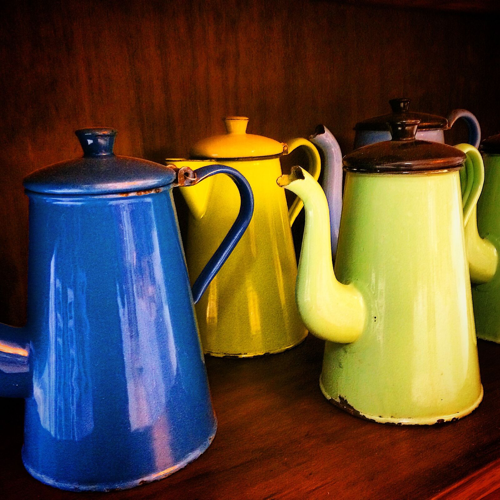 iPhone 5s back camera 4.12mm f/2.2 sample photo. Art, teapot, kitchen photography