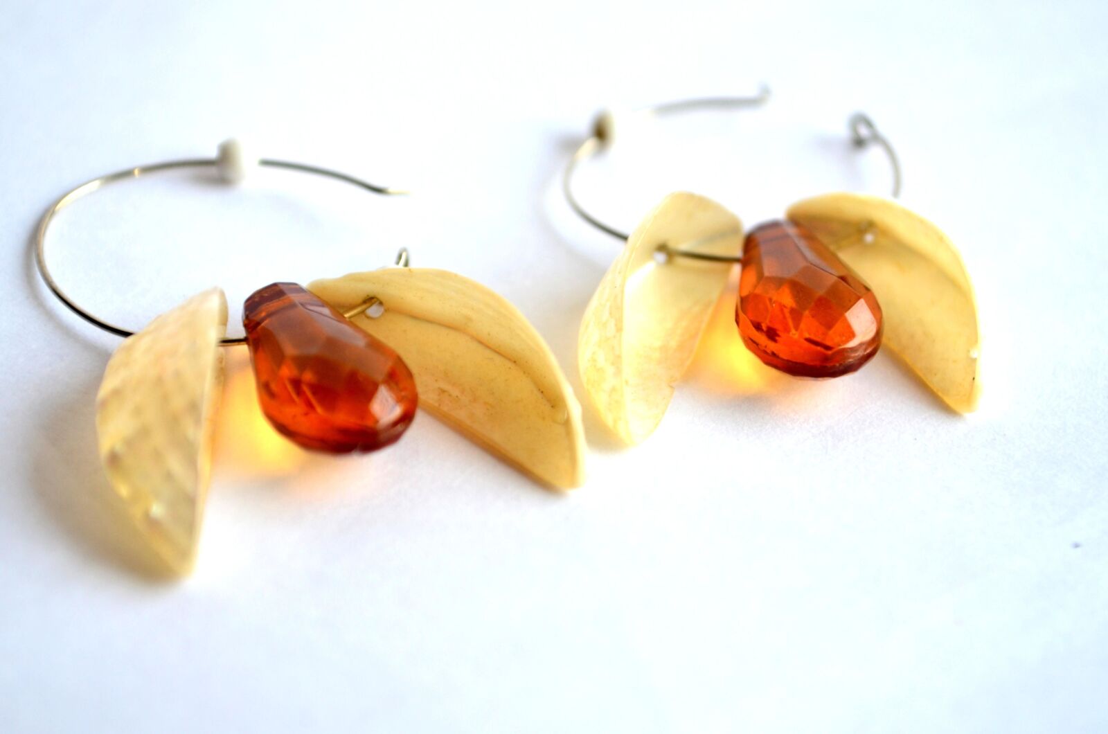 Nikon D5100 sample photo. Metal, decoration, earrings, jewel photography