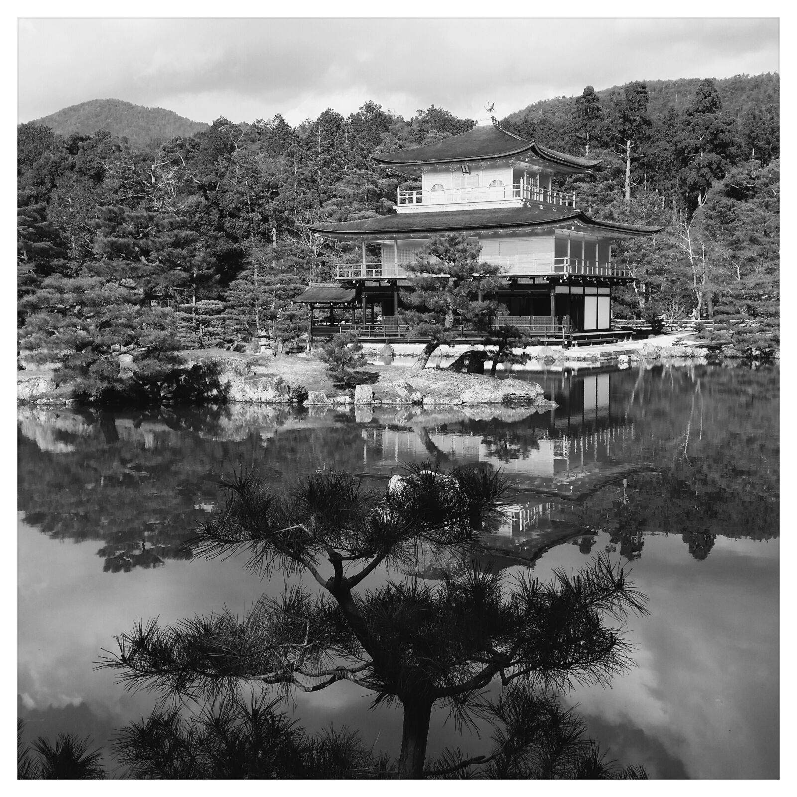 Samsung Galaxy S5 sample photo. Japan, kyoto, golden, pavilion photography