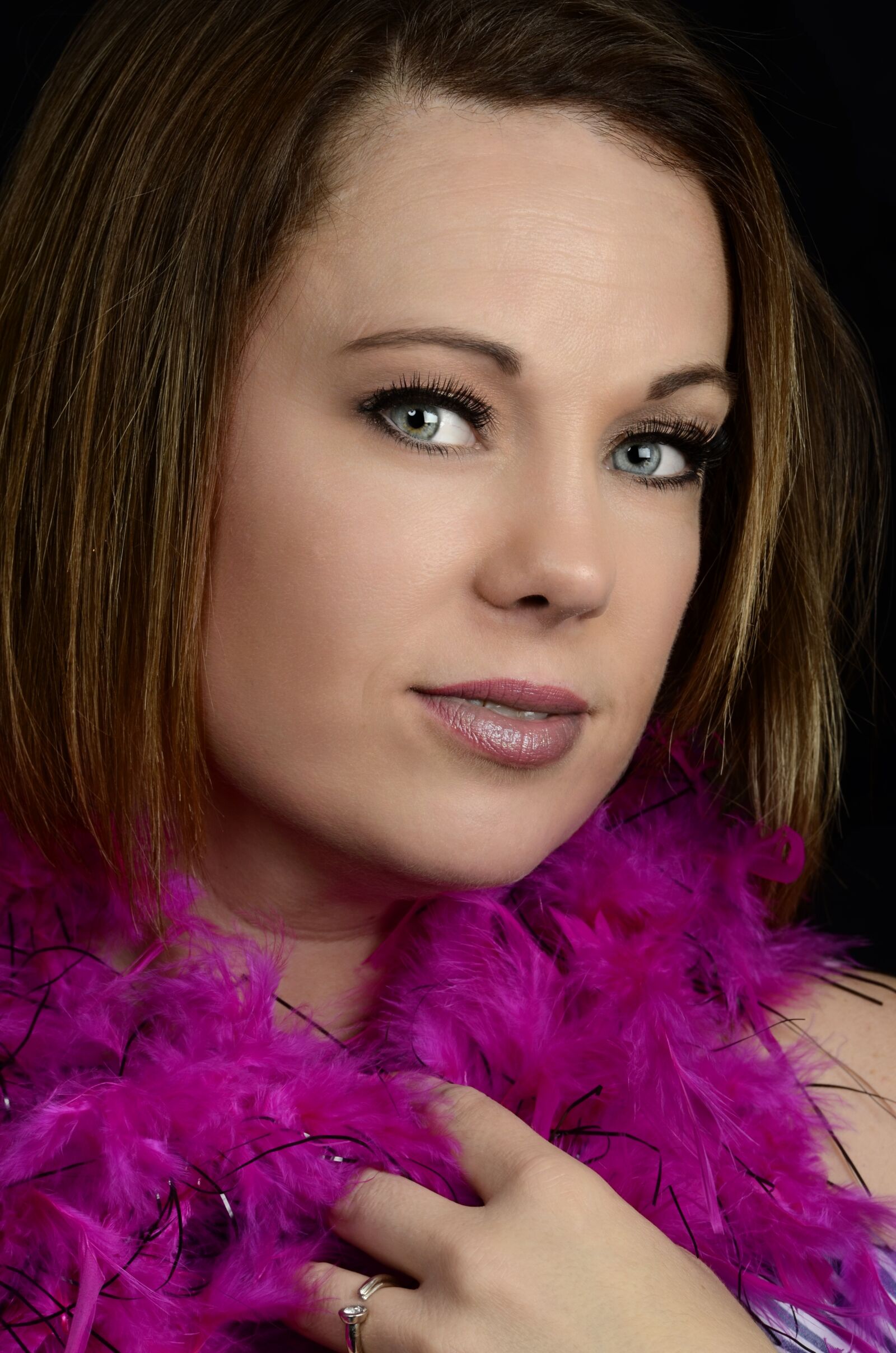 Nikon D7000 sample photo. Woman, purple, portrait photography