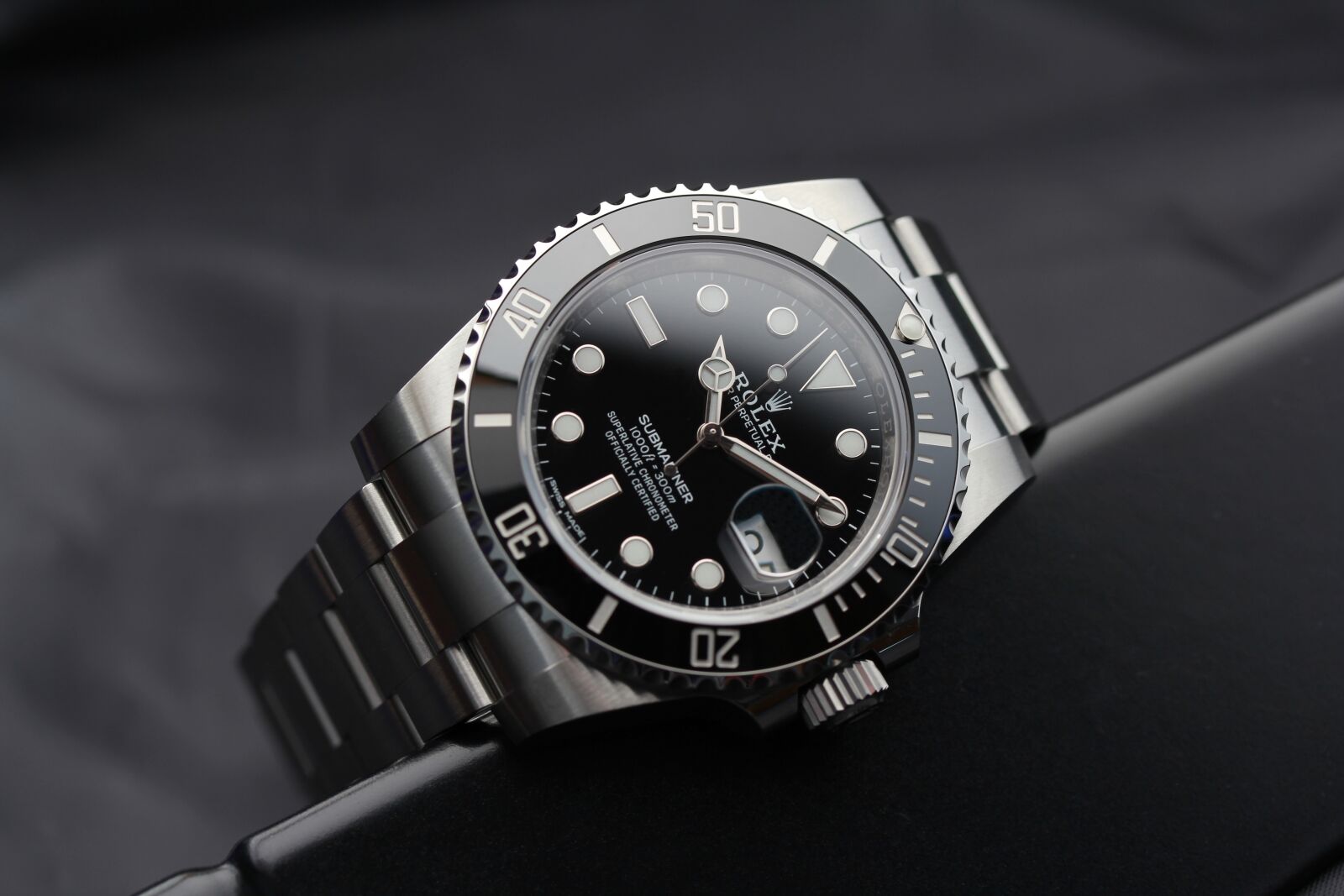 Canon EOS 60D sample photo. Rolex, submariner, date photography