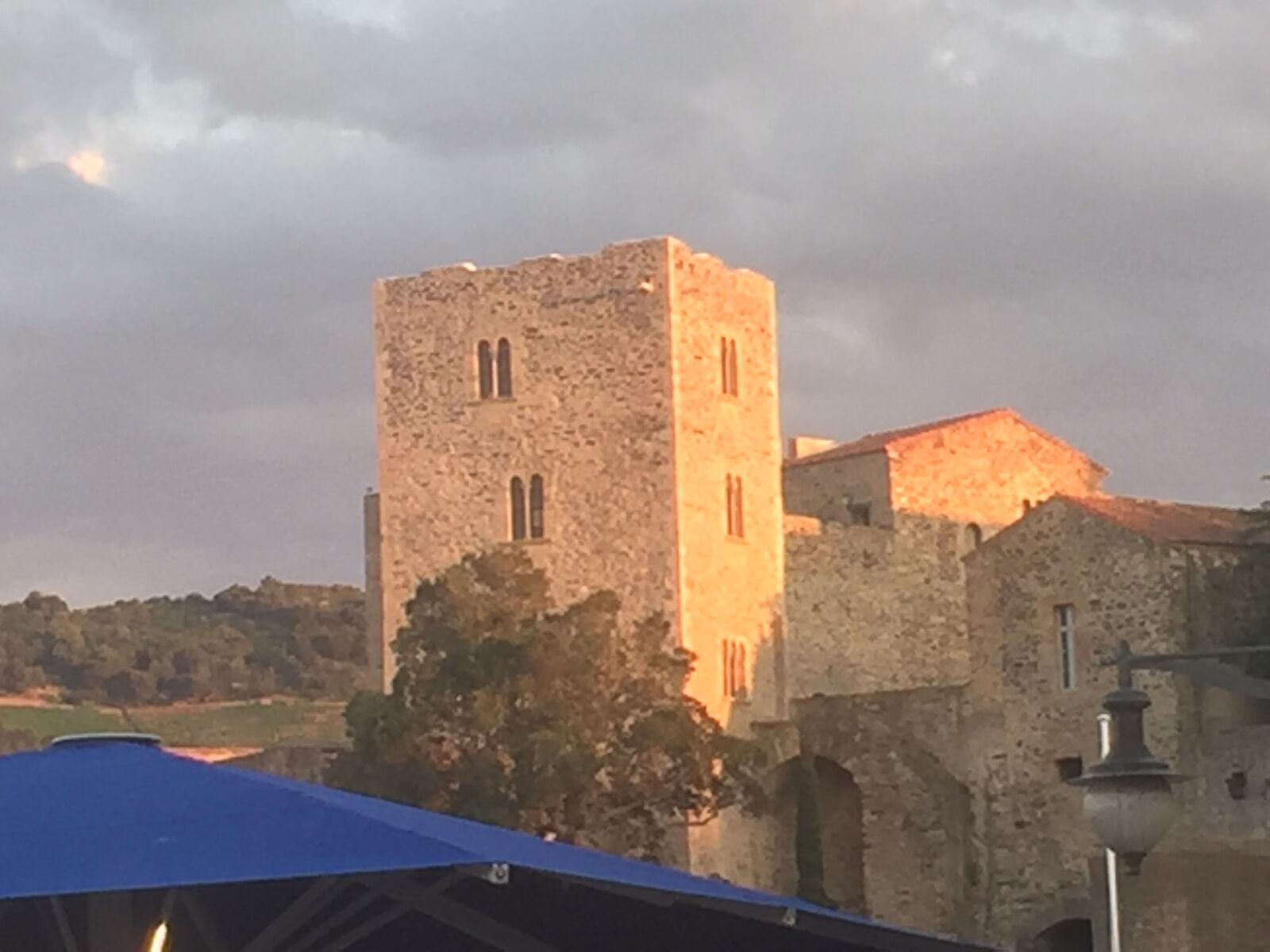 iPhone 6 back camera 4.15mm f/2.2 sample photo. South of france, historic photography