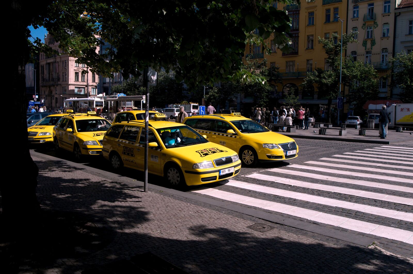 Nikon D90 sample photo. Taxi, yellow taxi, taxi photography