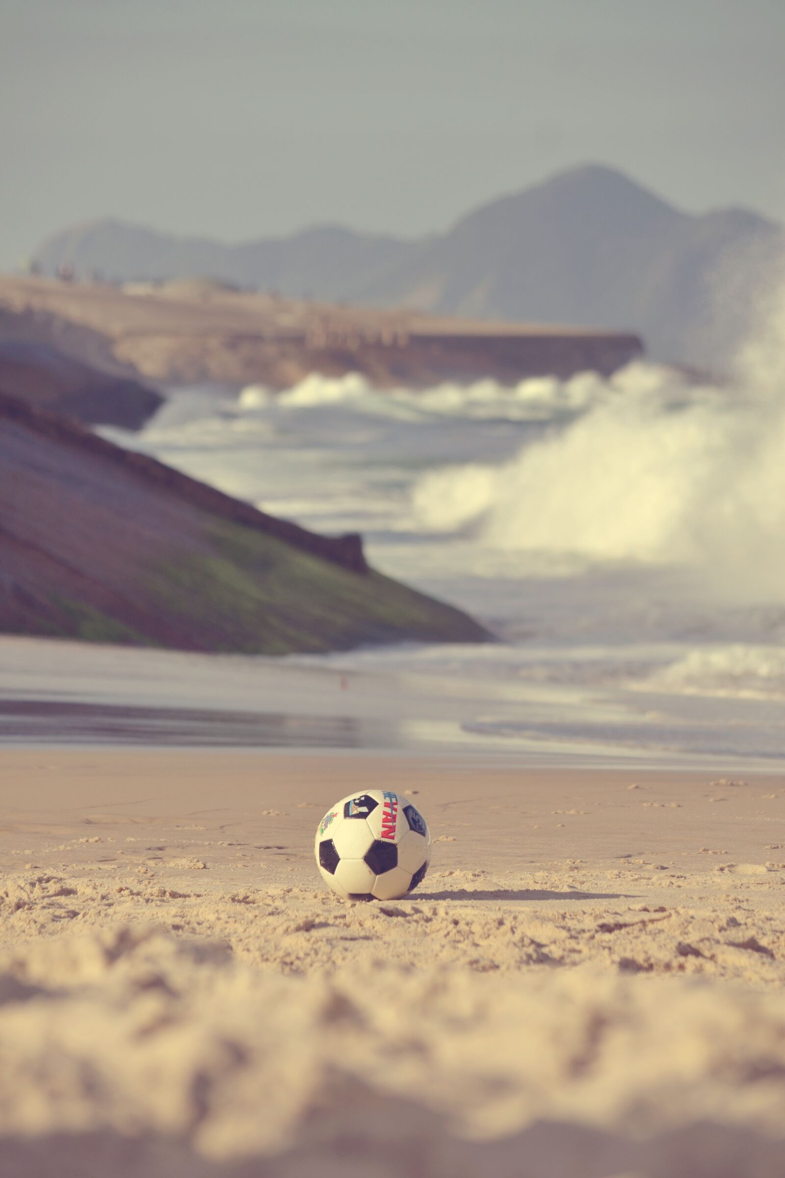 Nikon D3100 sample photo. Ball, beach, clouds photography