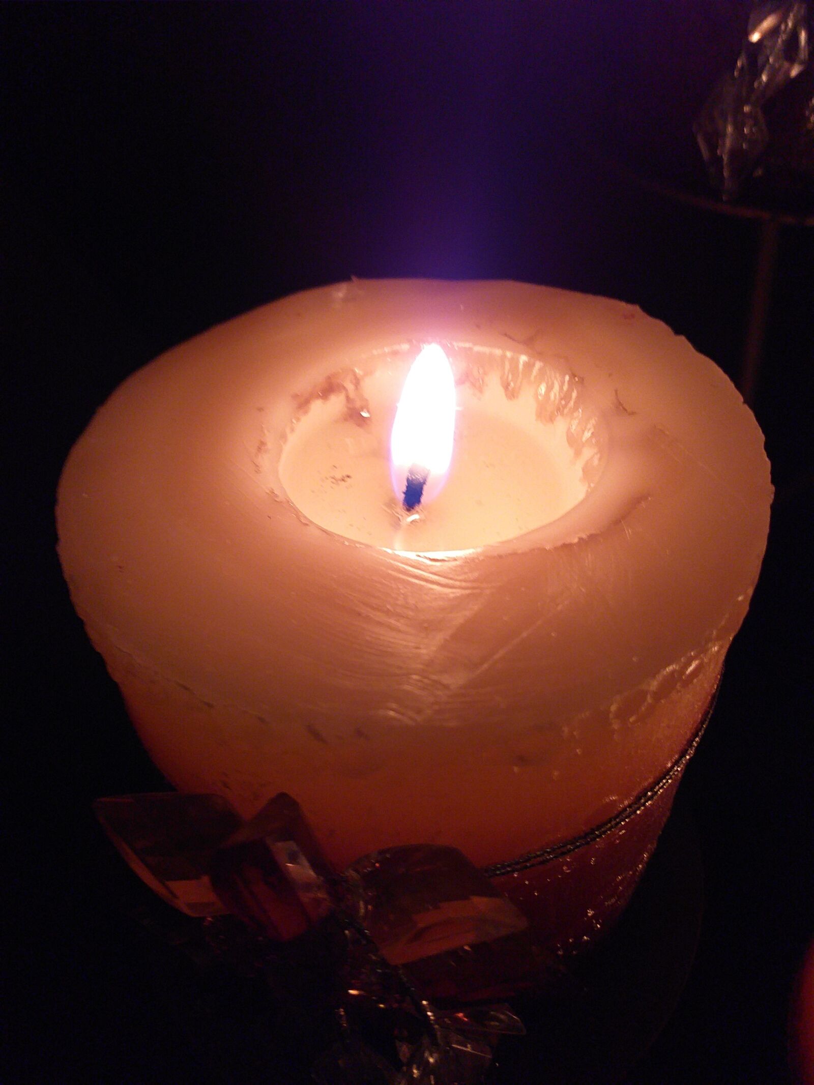 Samsung Galaxy J6+ sample photo. Candle, light photography