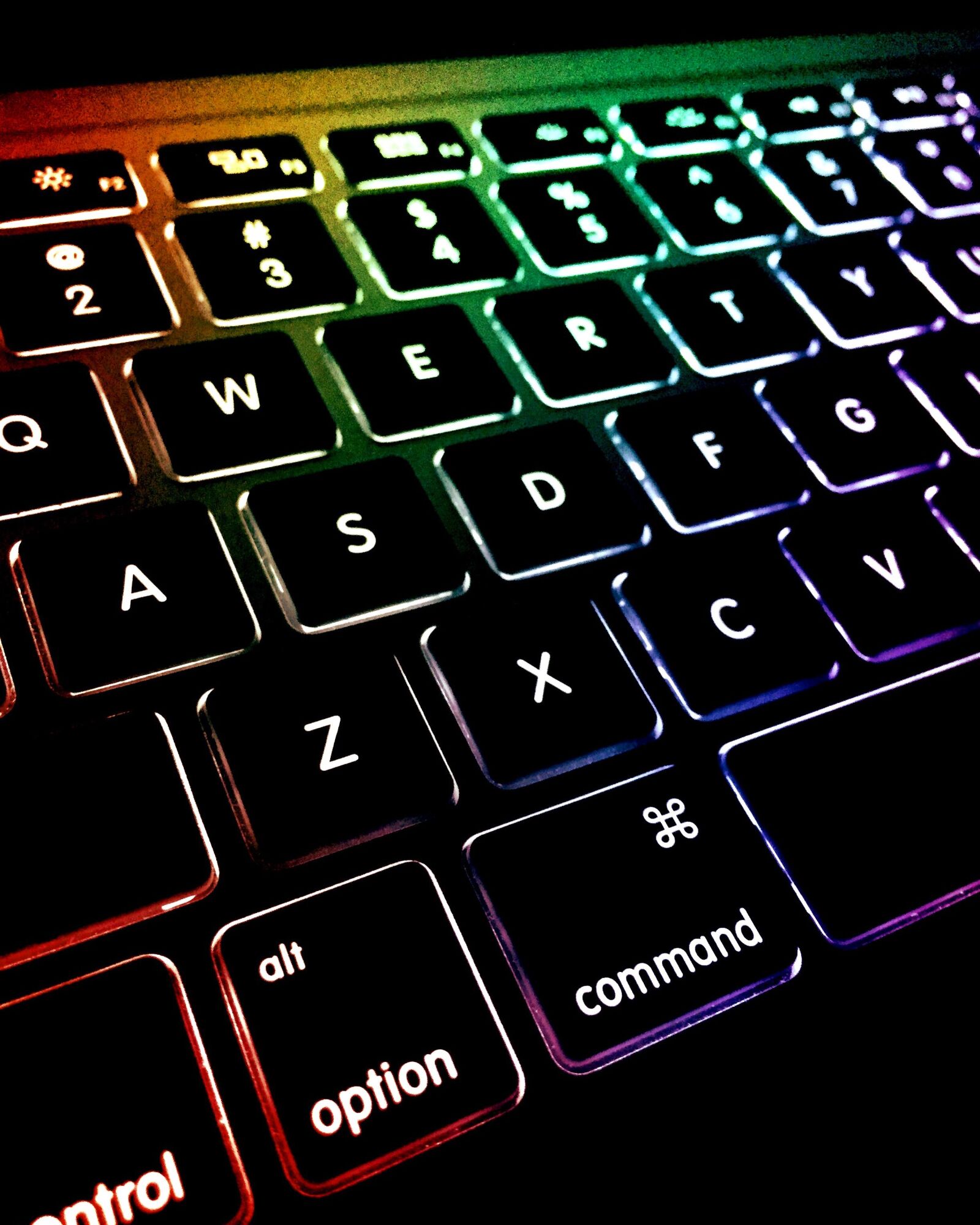 Apple iPhone 6 sample photo. Laptop, computer, keyboard photography