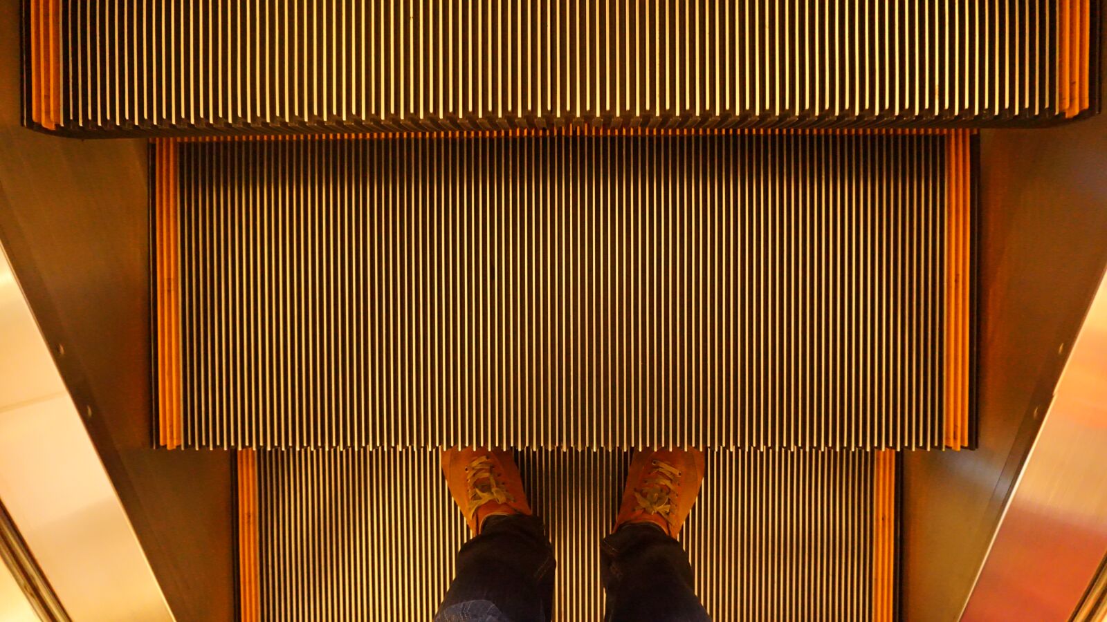 Sony a5100 sample photo. Escalator, staircase, moving photography