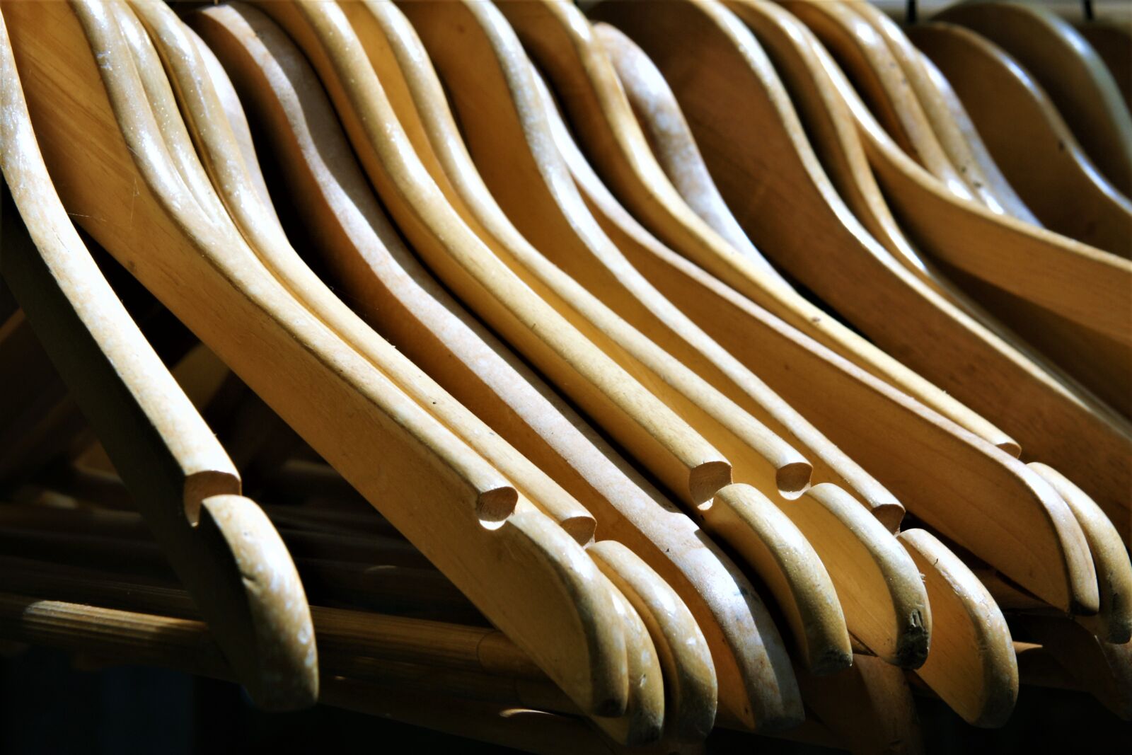 Sony Alpha DSLR-A700 sample photo. Coat hanger, wood, art photography