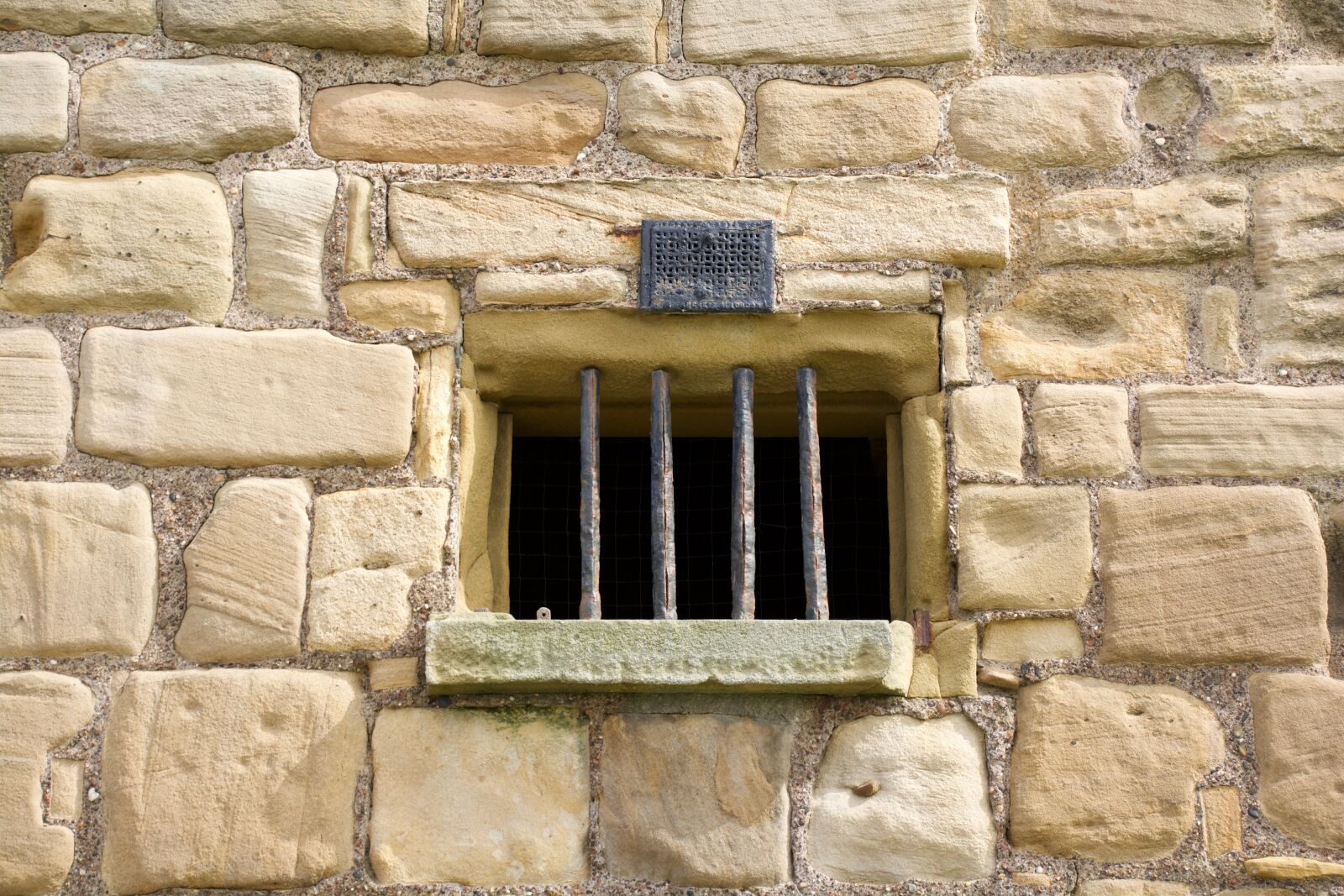 Nikon D7100 sample photo. Priory window, bars, ancient photography