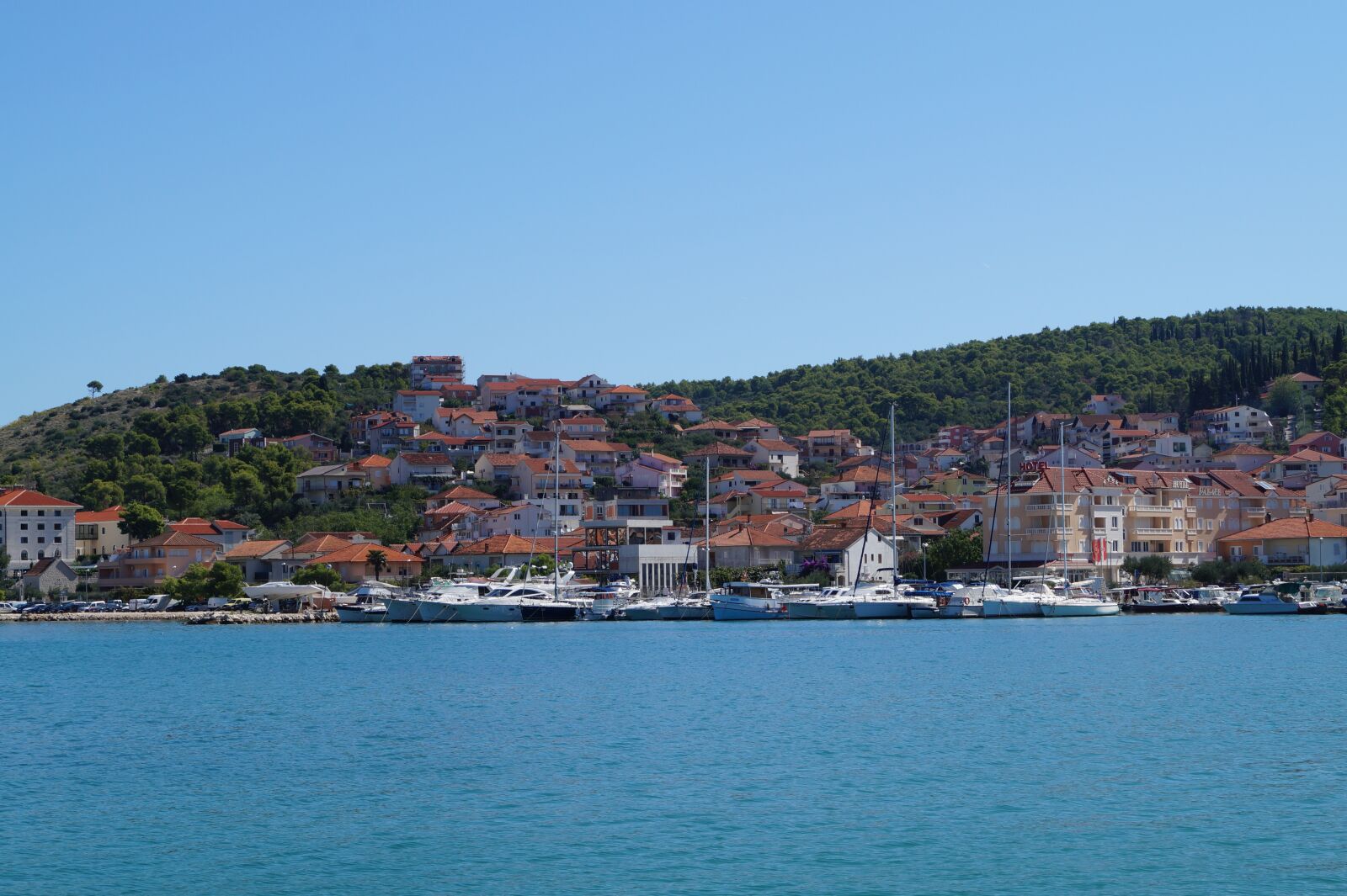 Sony DT 18-55mm F3.5-5.6 SAM II sample photo. Croatia, ba, landscape photography