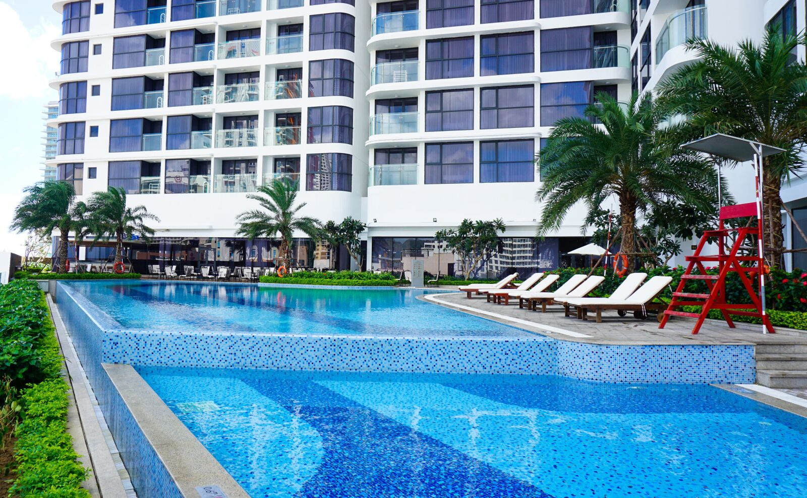 Sony a6000 sample photo. Resort, hotel, hotel swimming photography