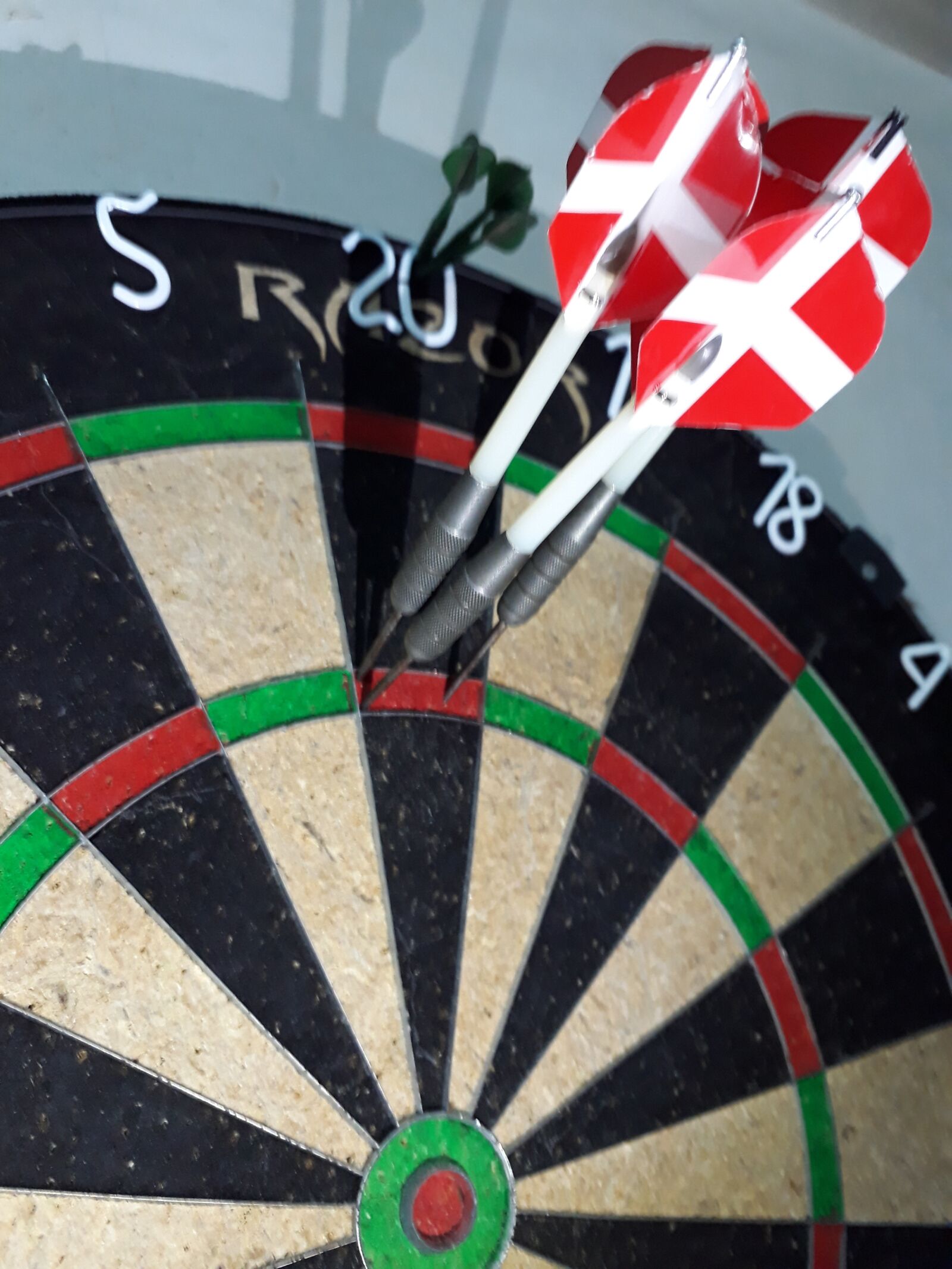 Samsung Galaxy J5 Prime sample photo. Darts, triple, double photography