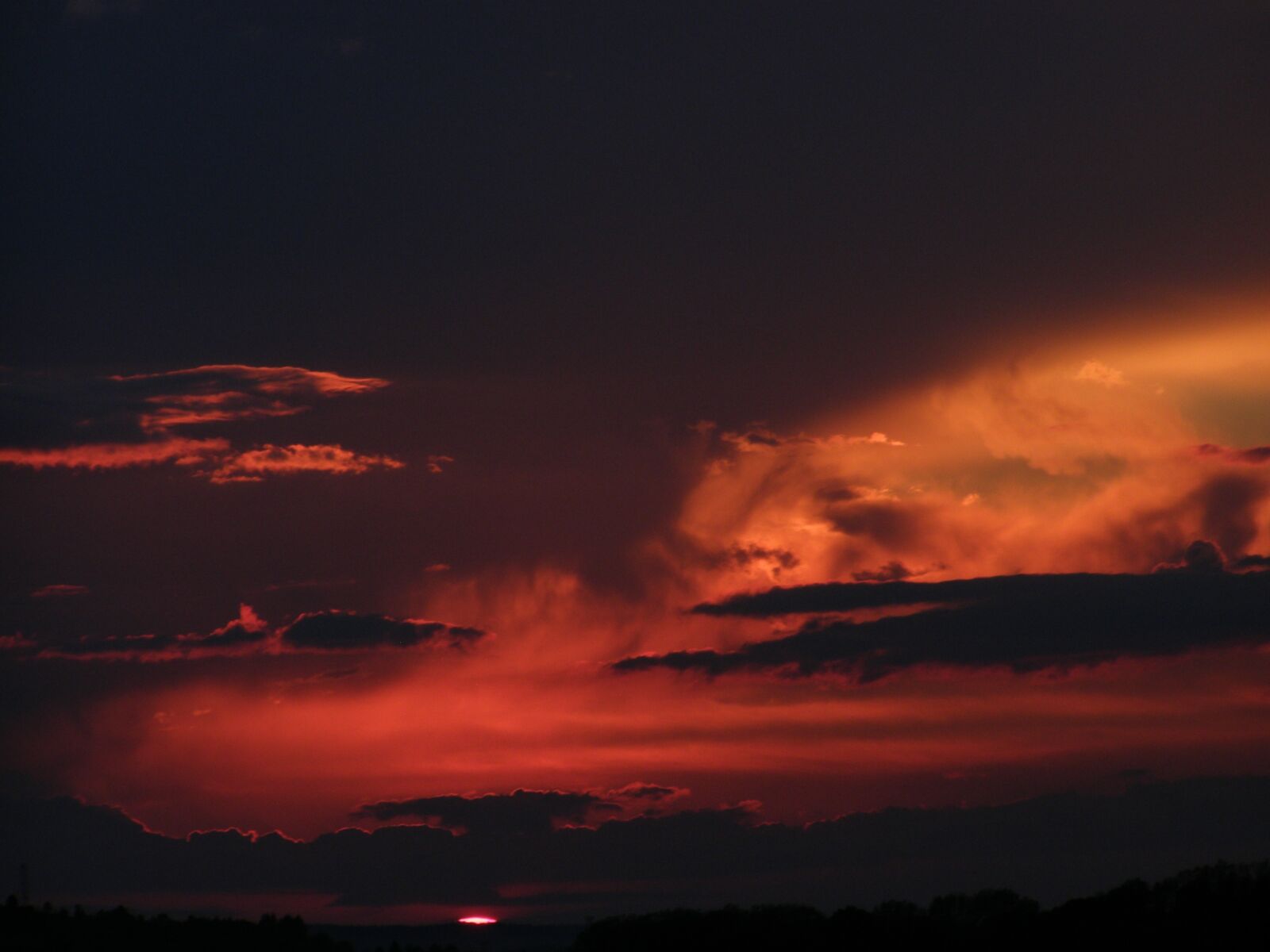 Olympus SP510UZ sample photo. Sunset, clouds, orange photography