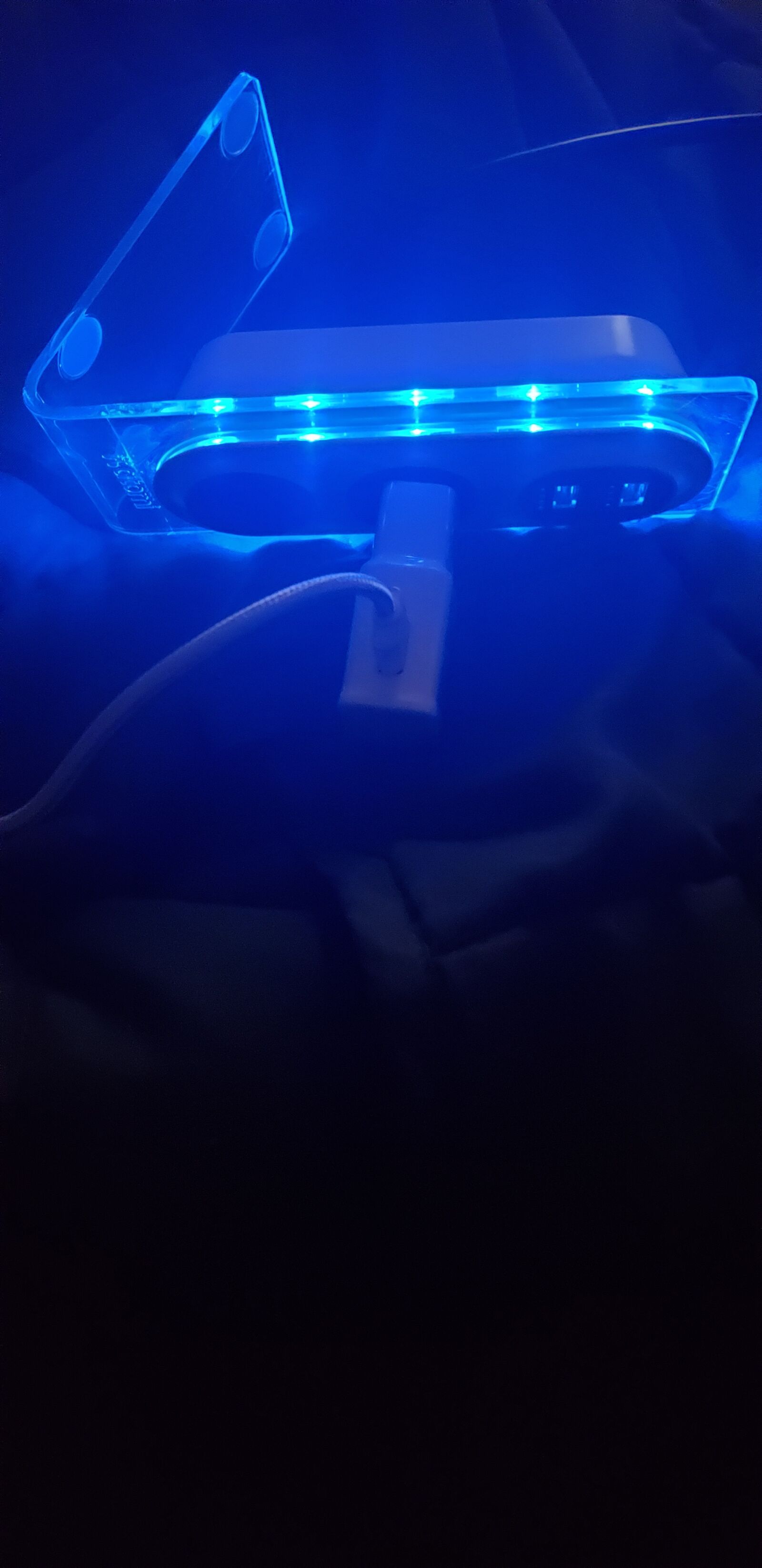 Samsung Galaxy S9+ sample photo. Blue light special, charger photography