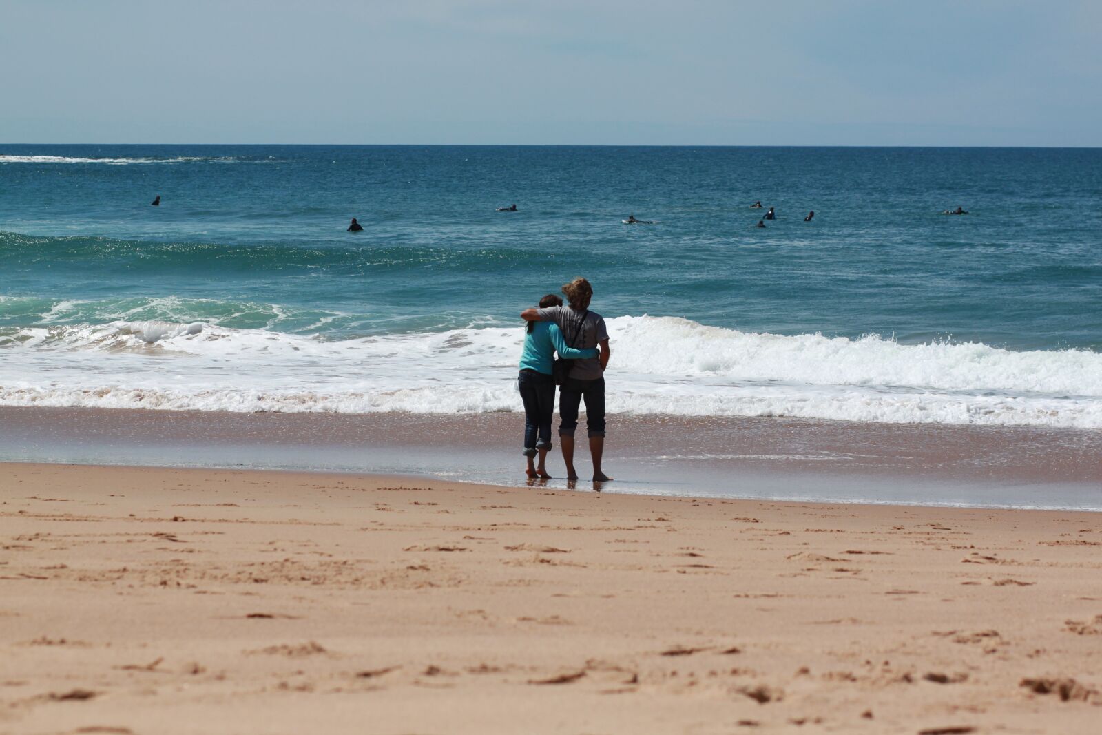 Canon EOS 500D (EOS Rebel T1i / EOS Kiss X3) sample photo. Couple, beach, summer photography