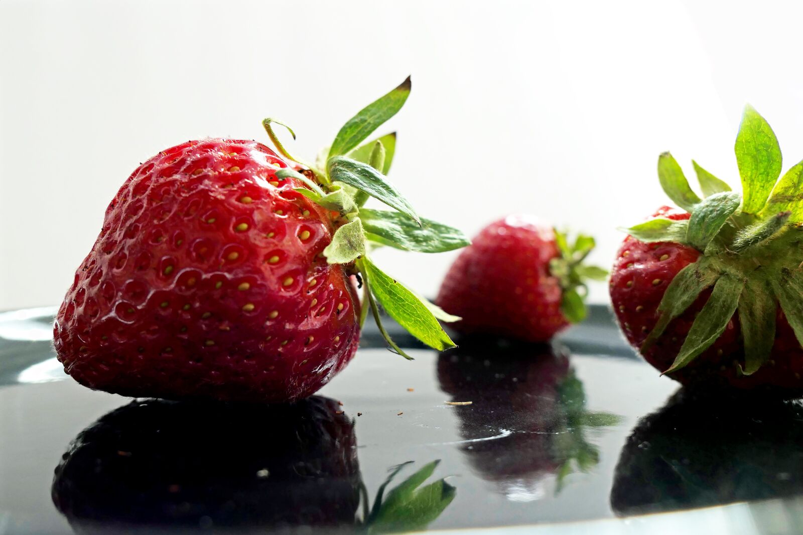 Panasonic Lumix DMC-LX10 (Lumix DMC-LX15) sample photo. Strawberry, fruit, fruits photography