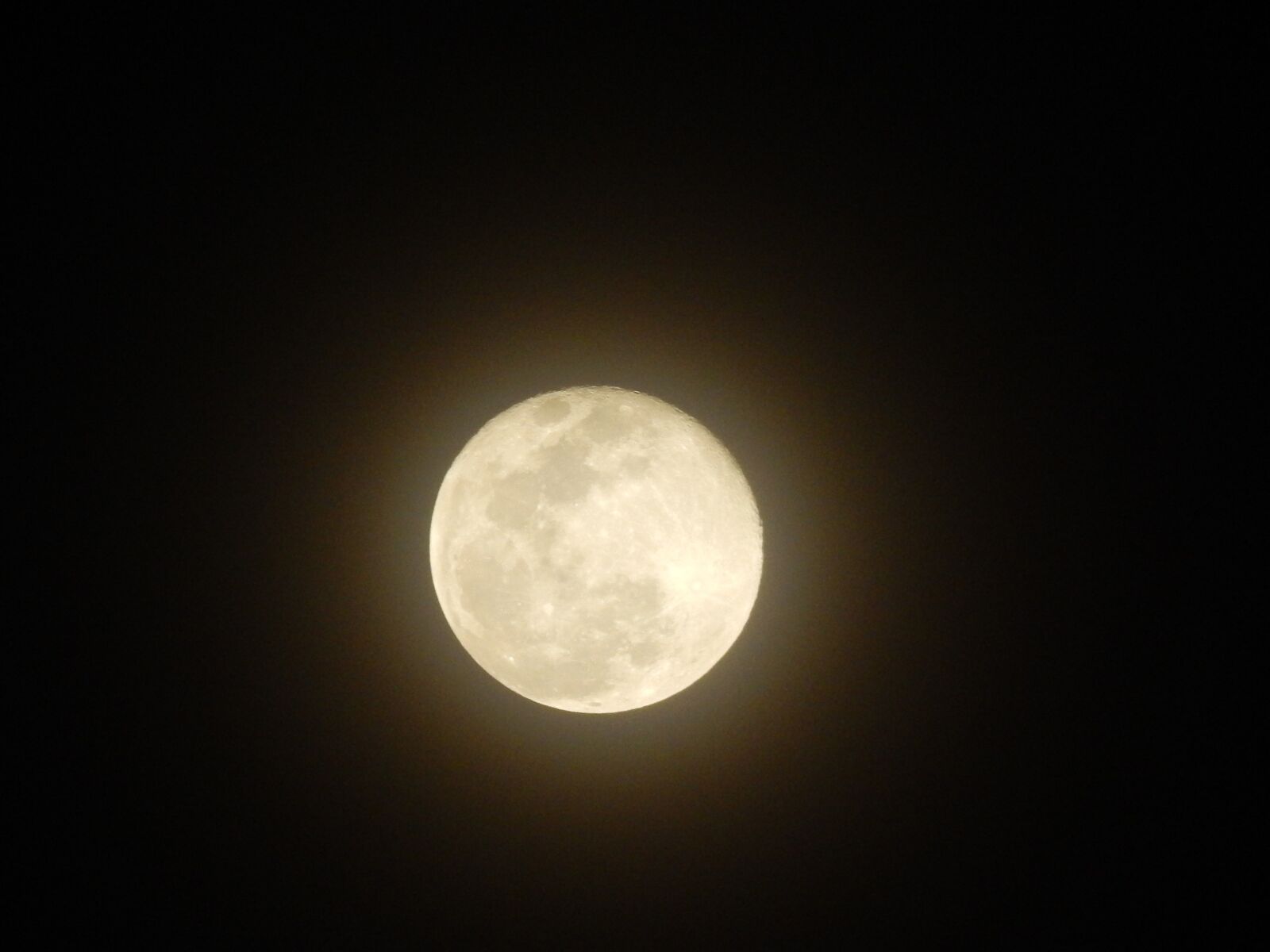 Nikon Coolpix L820 sample photo. Luna, moon, super photography