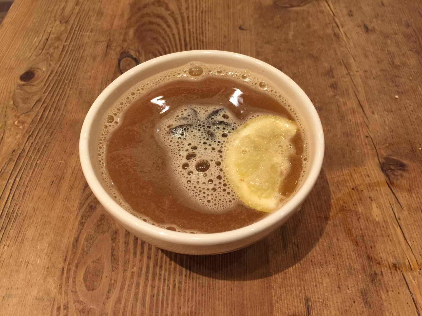 iPhone 6 Plus back camera 4.15mm f/2.2 sample photo. Beverage, cider, farm, table photography