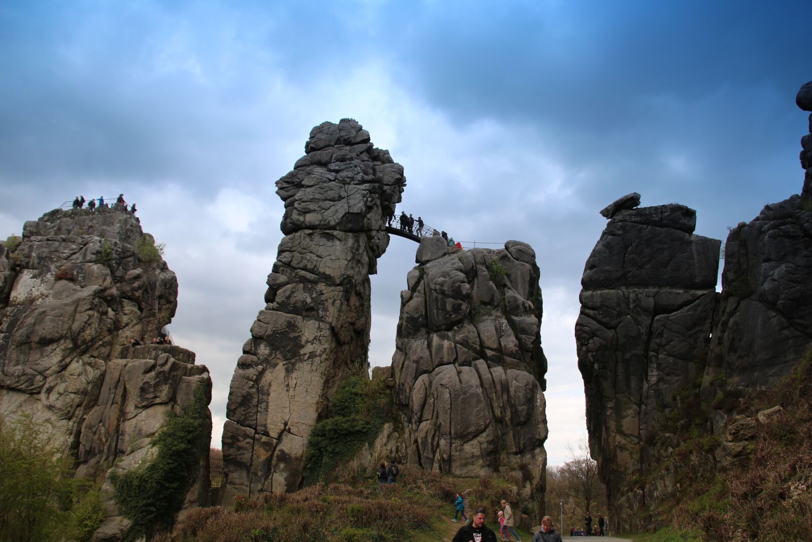 Canon EOS 650D (EOS Rebel T4i / EOS Kiss X6i) sample photo. Travel, sky, rock photography