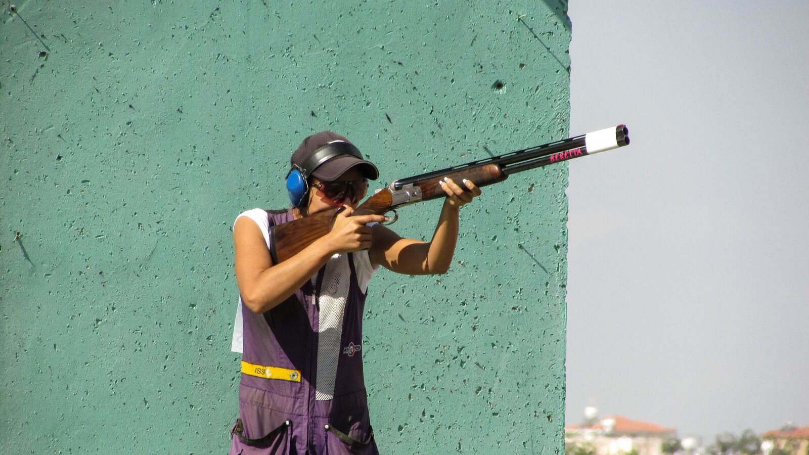 Canon PowerShot SX400 IS sample photo. Shooting, sport, competition photography