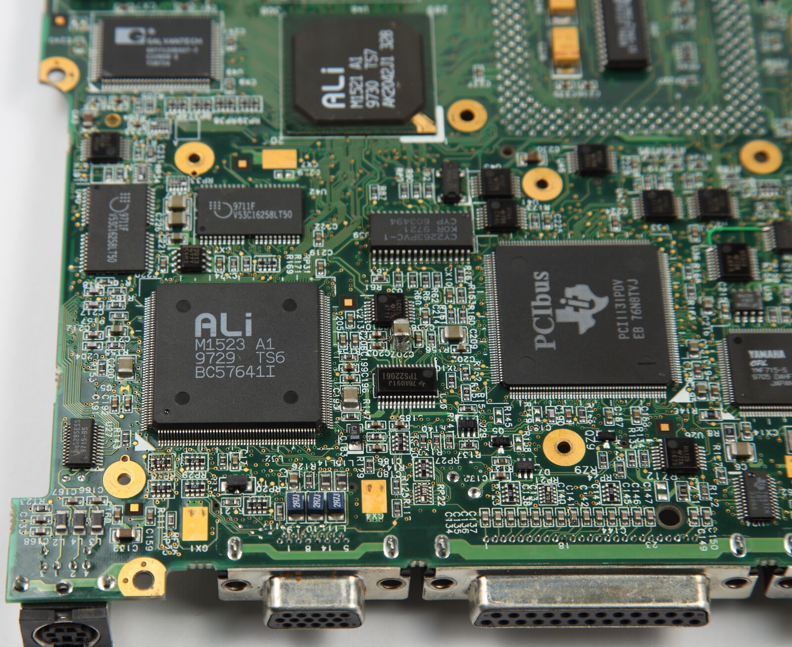 Canon EF 24-105mm F4L IS USM sample photo. Mother board, electronic, electronics photography