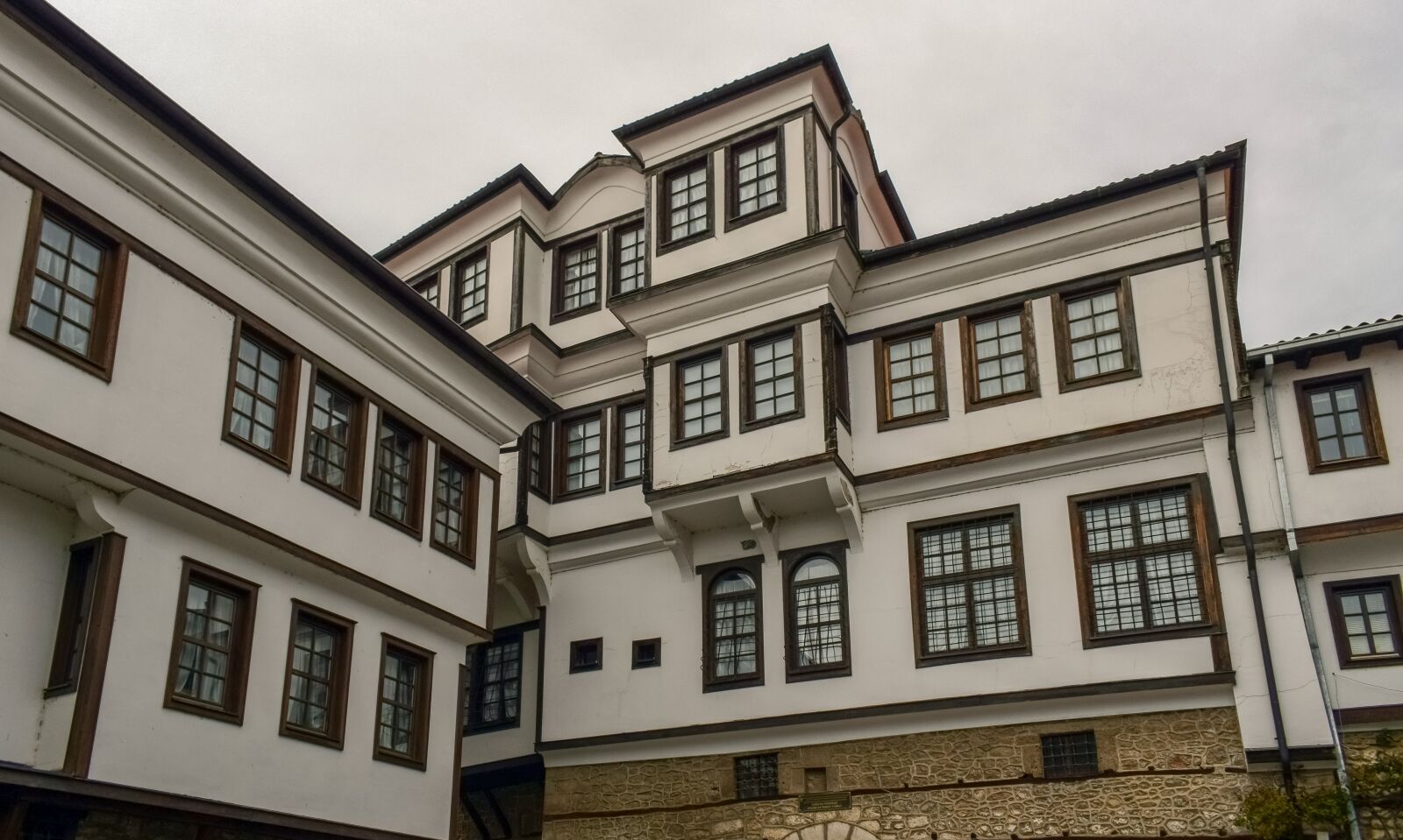 Nikon D3300 sample photo. Building, old, architecture photography