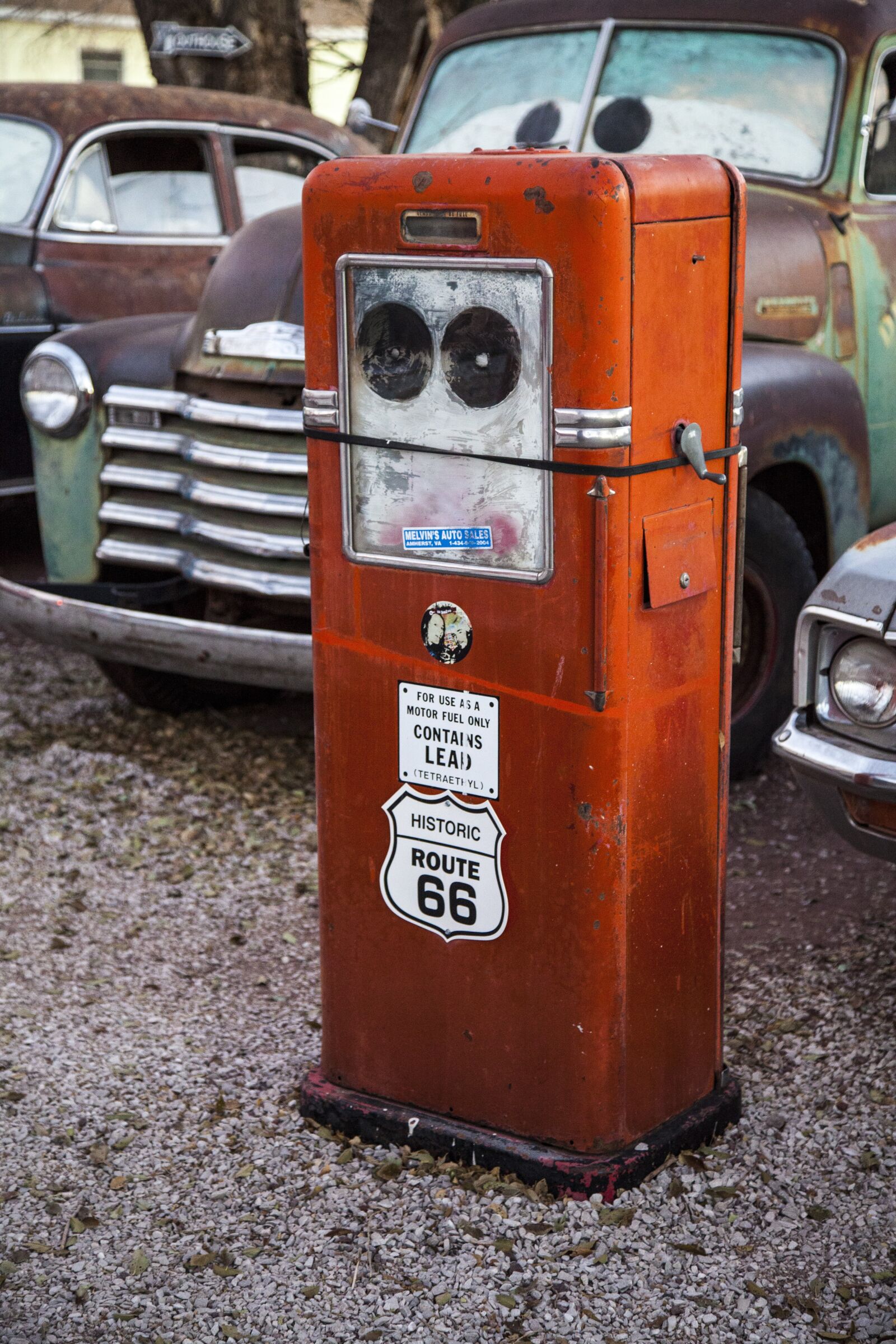 Canon EOS 5D Mark II sample photo. Route66, gas pump, retro photography