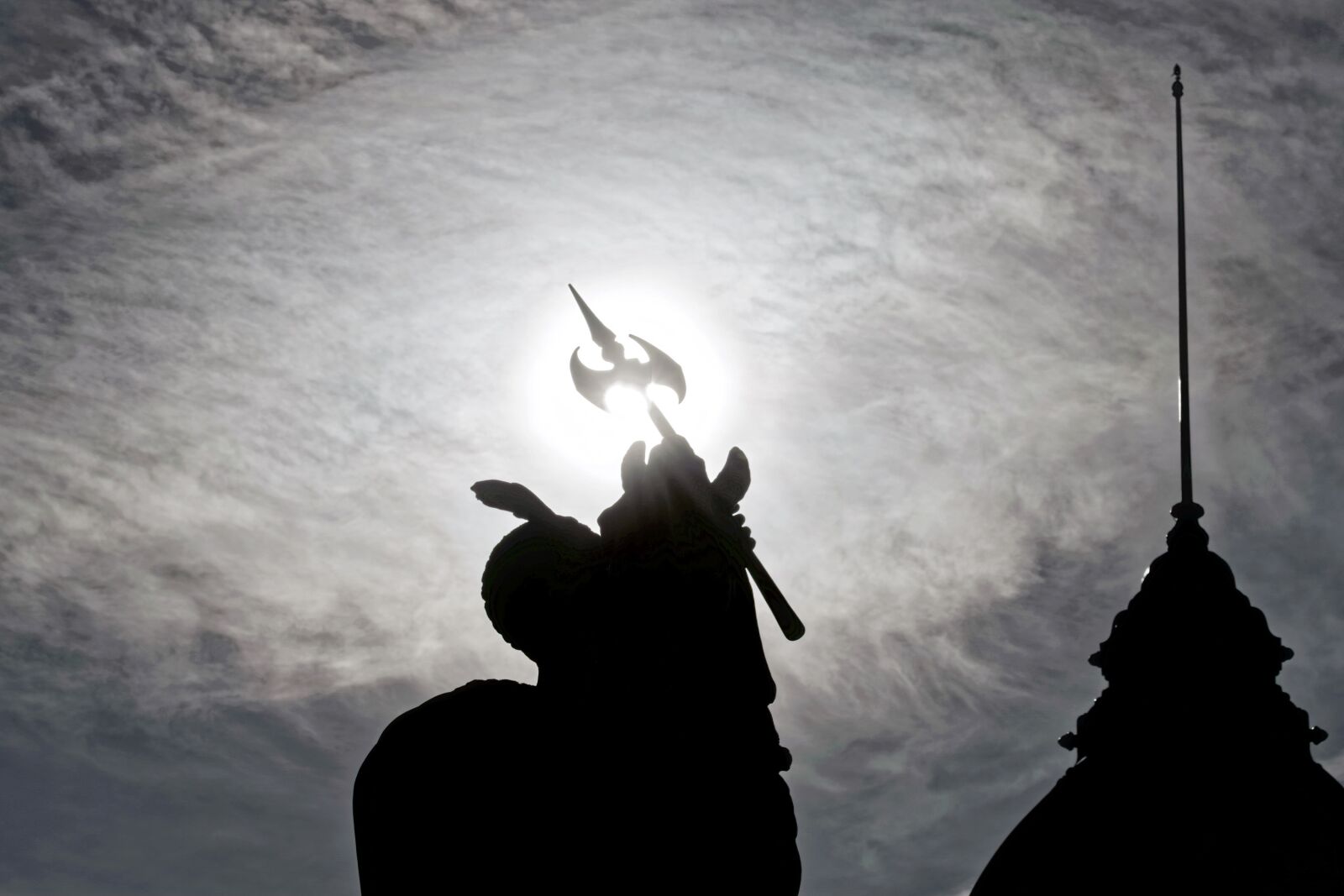 Nikon D5300 sample photo. Silhouettes, statue, sculpture photography