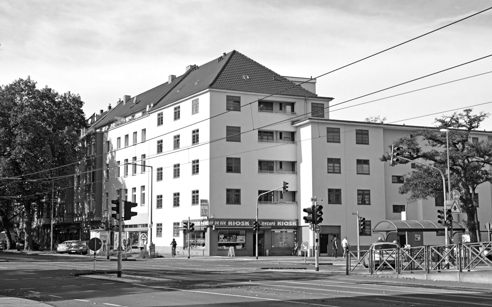 Nikon D5200 sample photo. Bauhaus, architecture, cologne photography