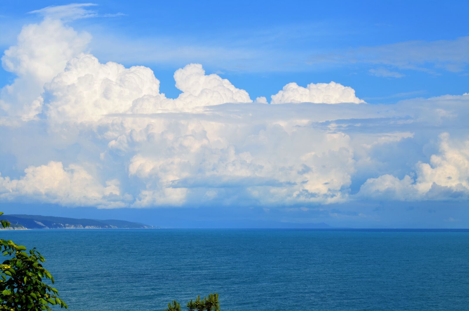 Nikon D5100 sample photo. Clouds, sky, blue photography