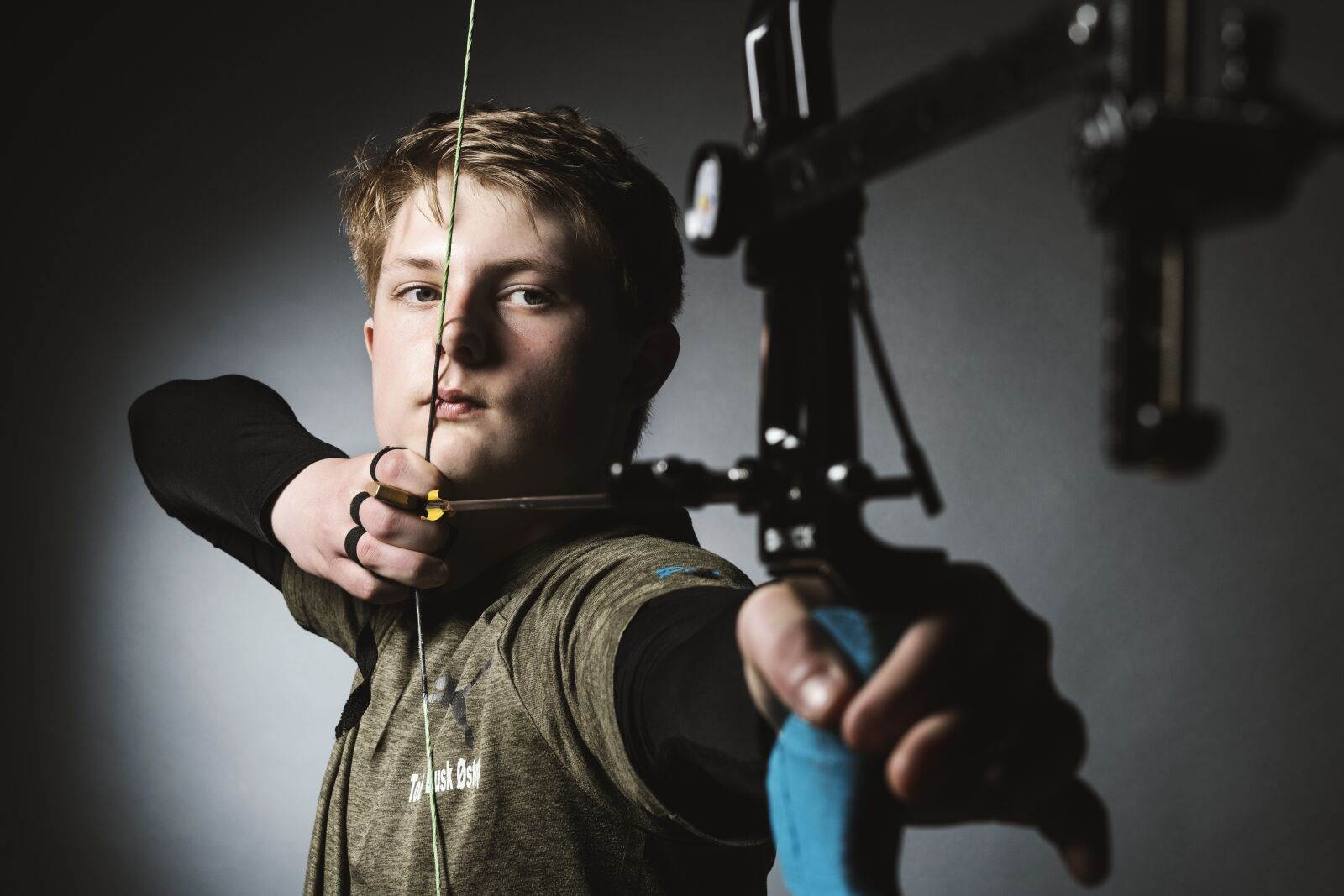 Nikon D850 sample photo. Archer, bow, arrow photography