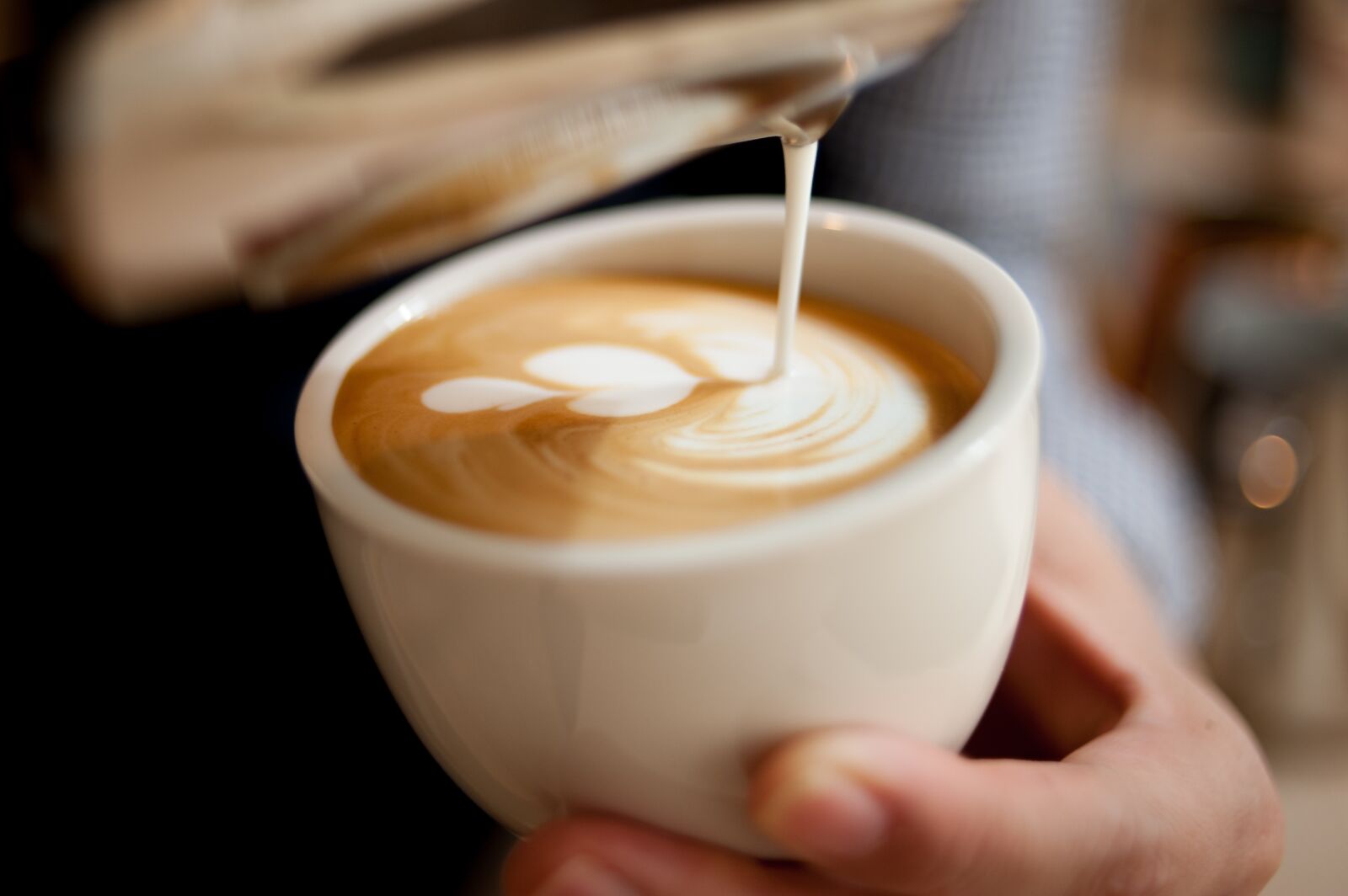 Nikon D700 sample photo. Latte art, coffee, latte photography