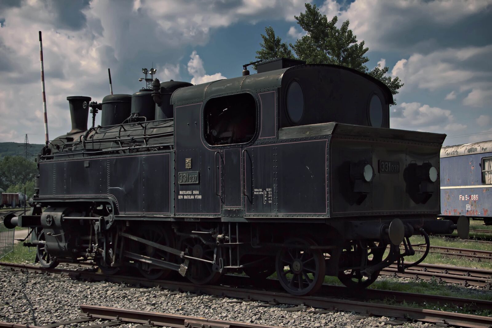 Canon EOS 600D (Rebel EOS T3i / EOS Kiss X5) sample photo. Train, steam locomotive, railway photography