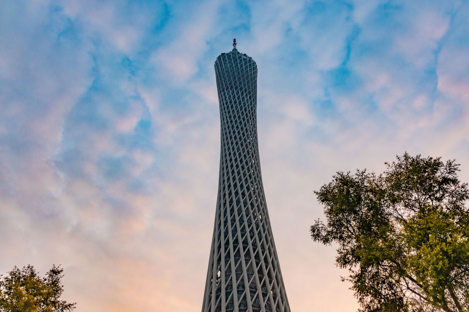 Nikon D5600 sample photo. Canton, canton tower, waistline photography