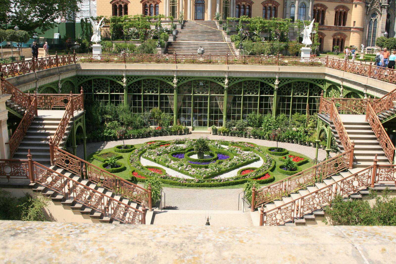 Canon EOS 400D (EOS Digital Rebel XTi / EOS Kiss Digital X) sample photo. Castle garden, schwerin, mecklenburg photography