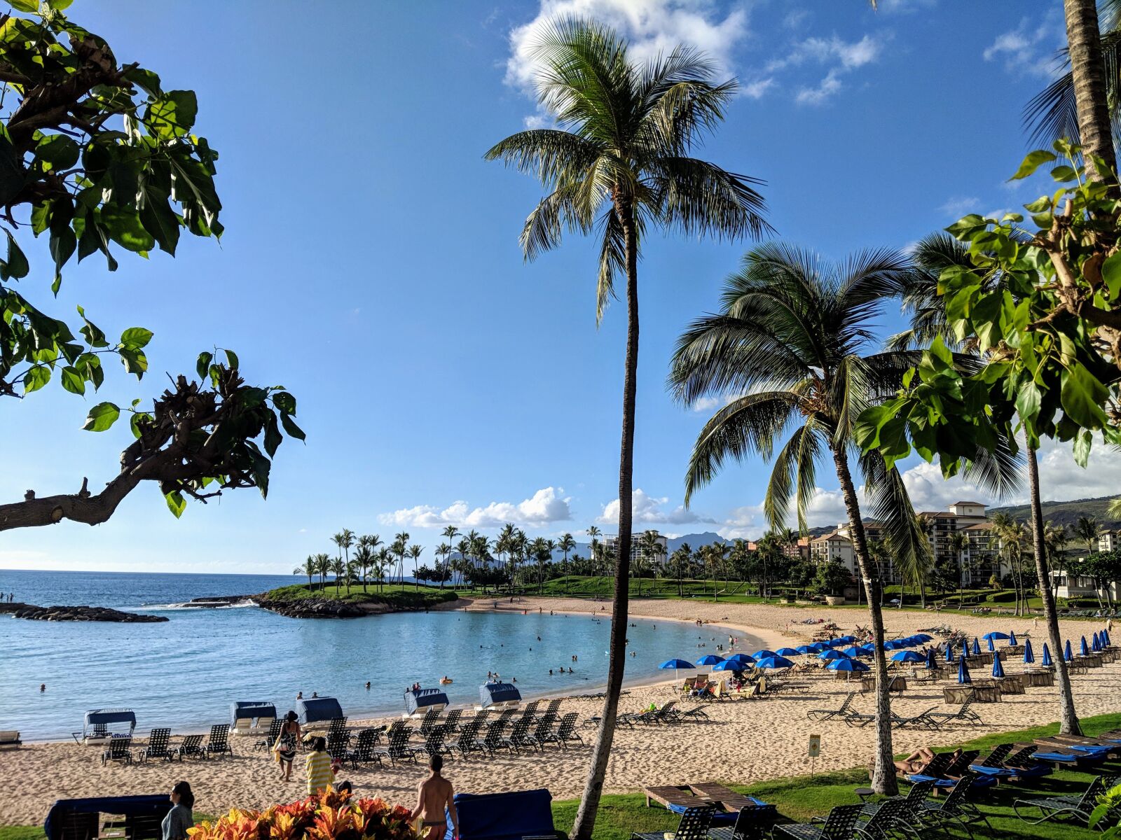 Google Pixel 2 sample photo. Beach, sun, summer photography