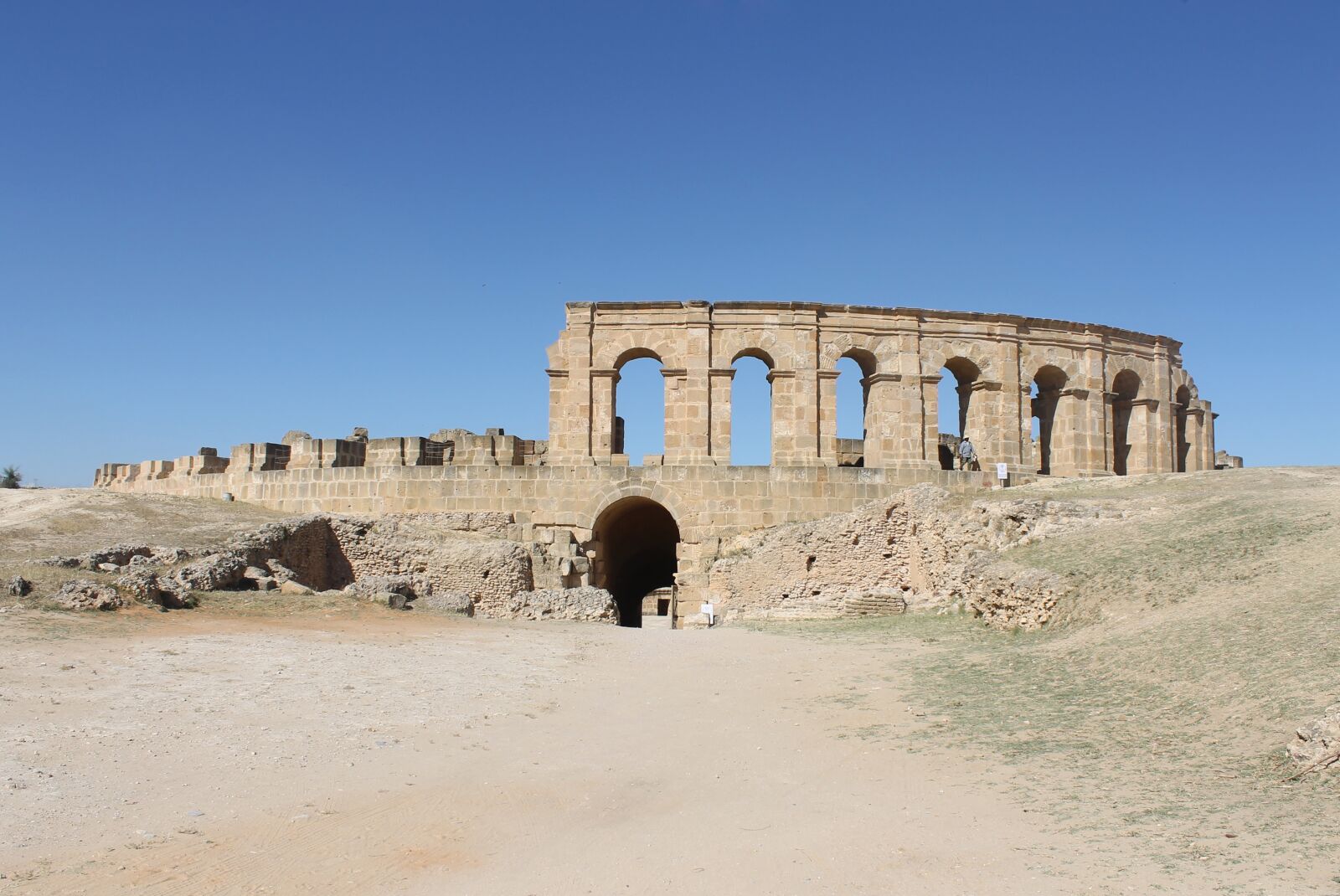 Canon EOS 1100D (EOS Rebel T3 / EOS Kiss X50) sample photo. Tunisia, udna, the roman photography