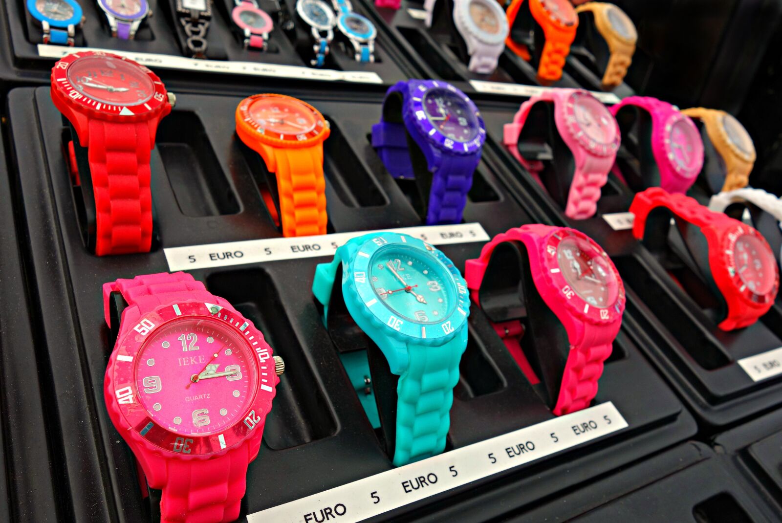 Sony Cyber-shot DSC-RX100 sample photo. Wristwatch, watch, clock photography
