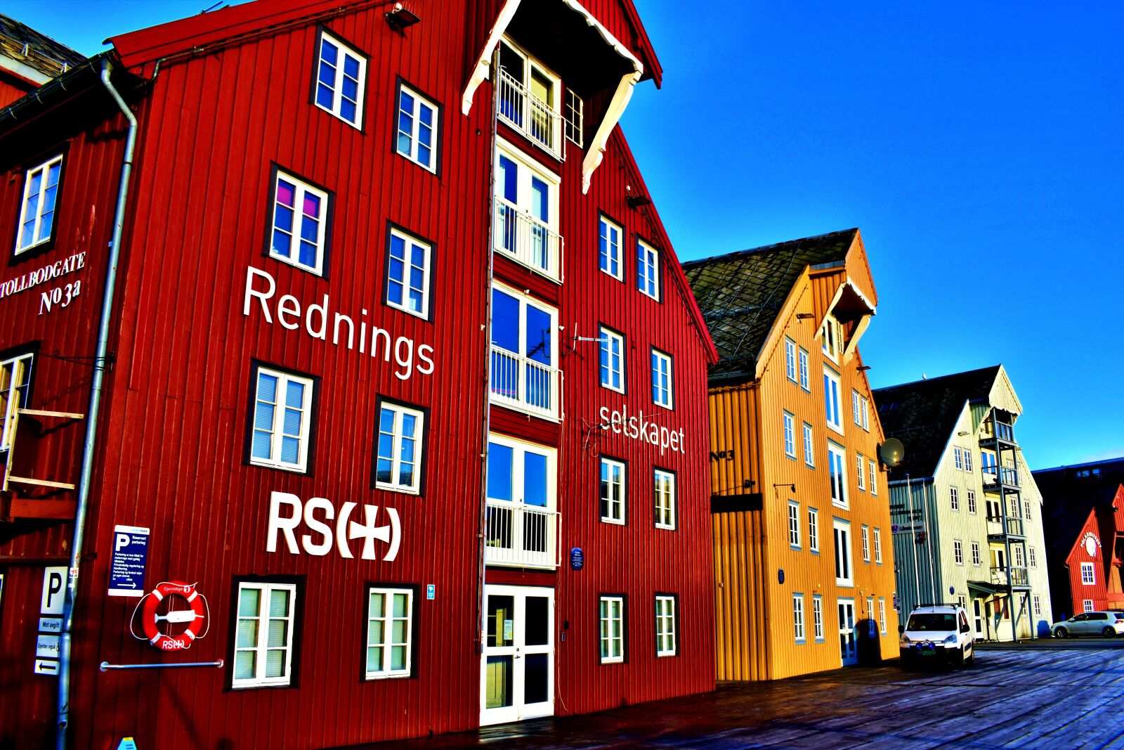 Nikon D3400 sample photo. Architecture, norway, tromso photography