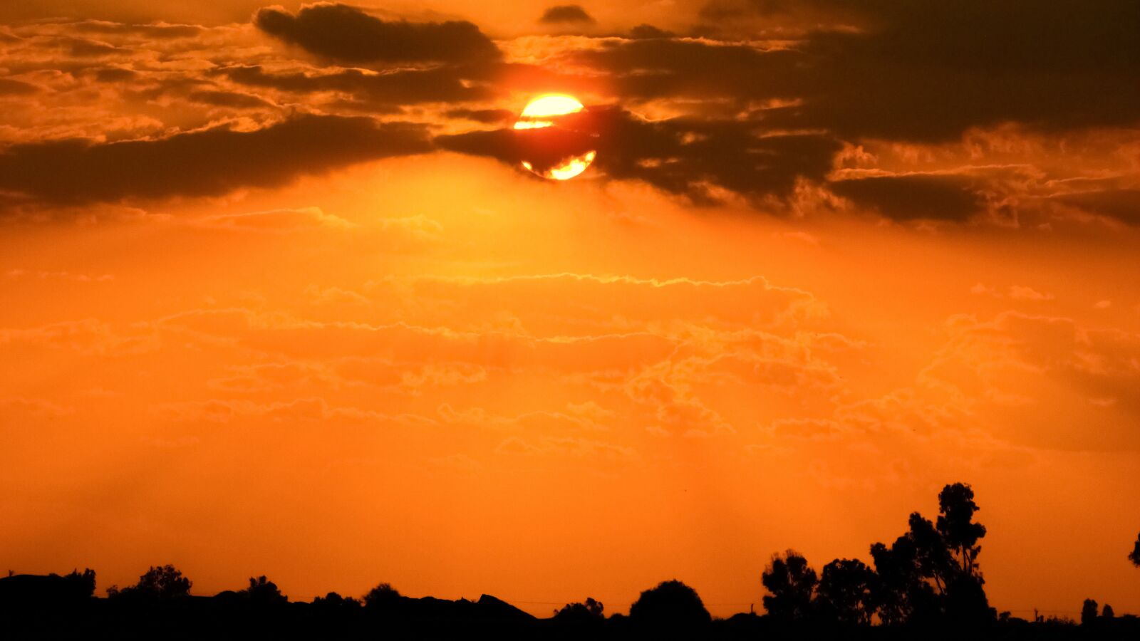 Canon PowerShot SX400 IS sample photo. Sunset, sun, clouds photography
