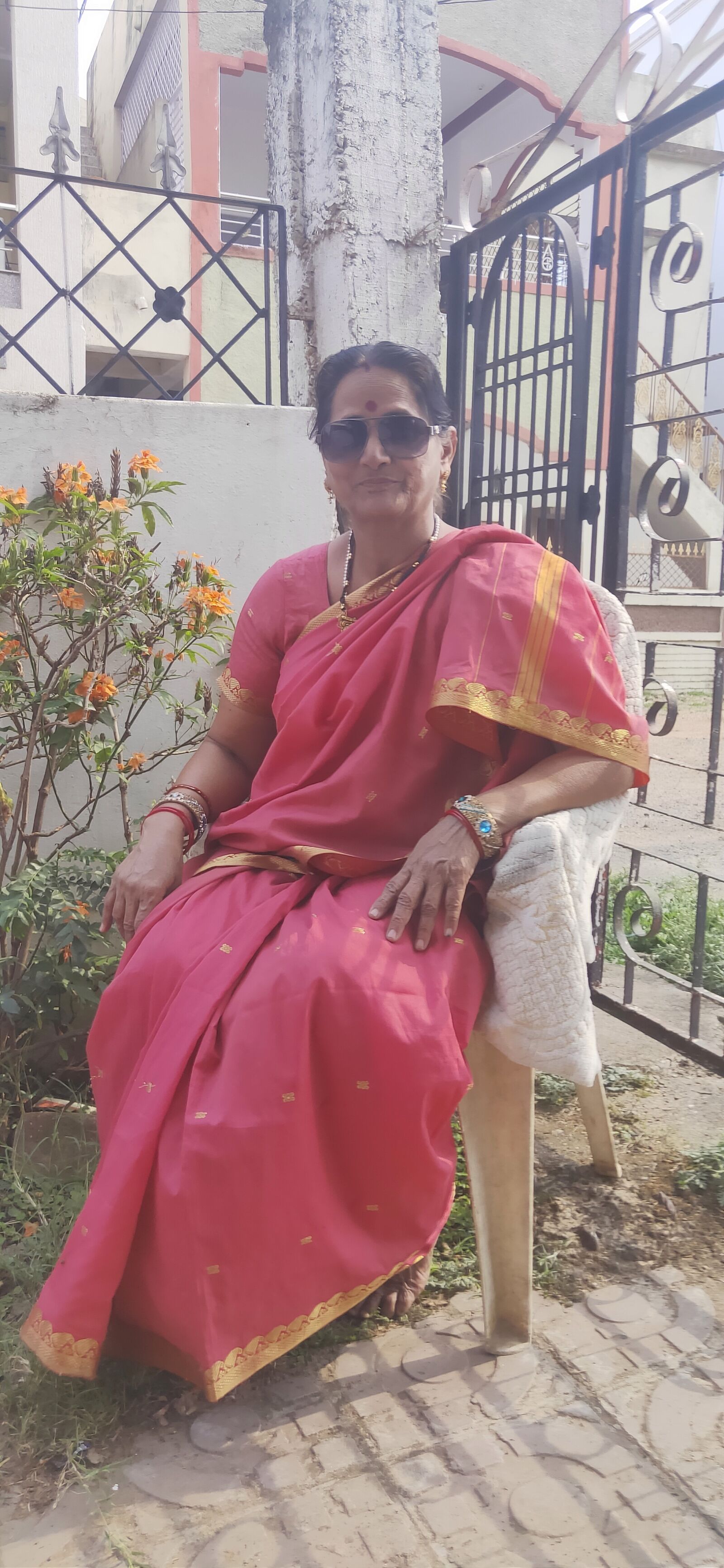 Realme 3 PRO sample photo. Woman, indian woman, india photography