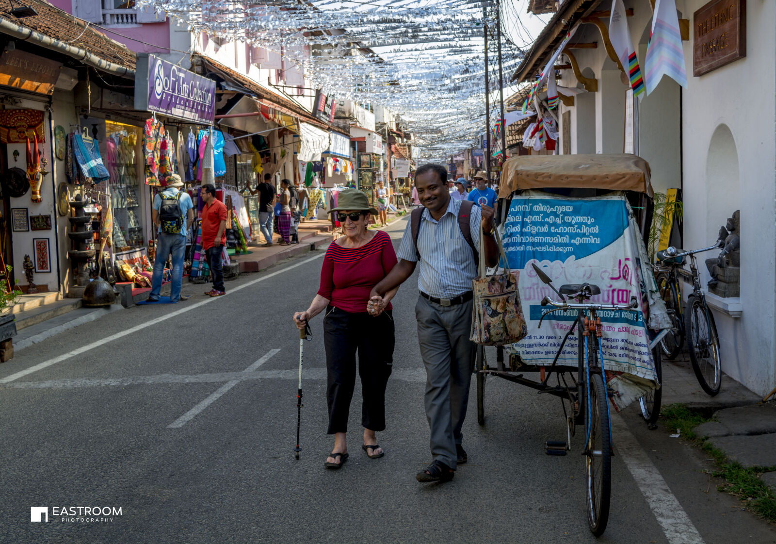 Nikon D5200 sample photo. Guide, market, old, lady photography
