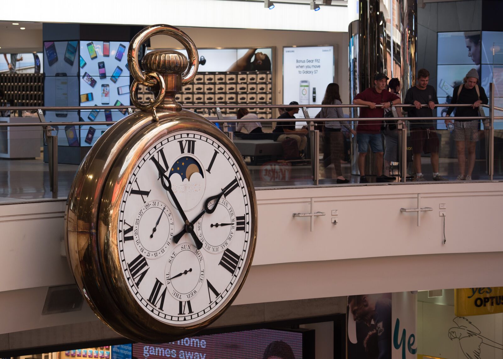 Nikon D750 sample photo. Clock, time, melbourne central photography