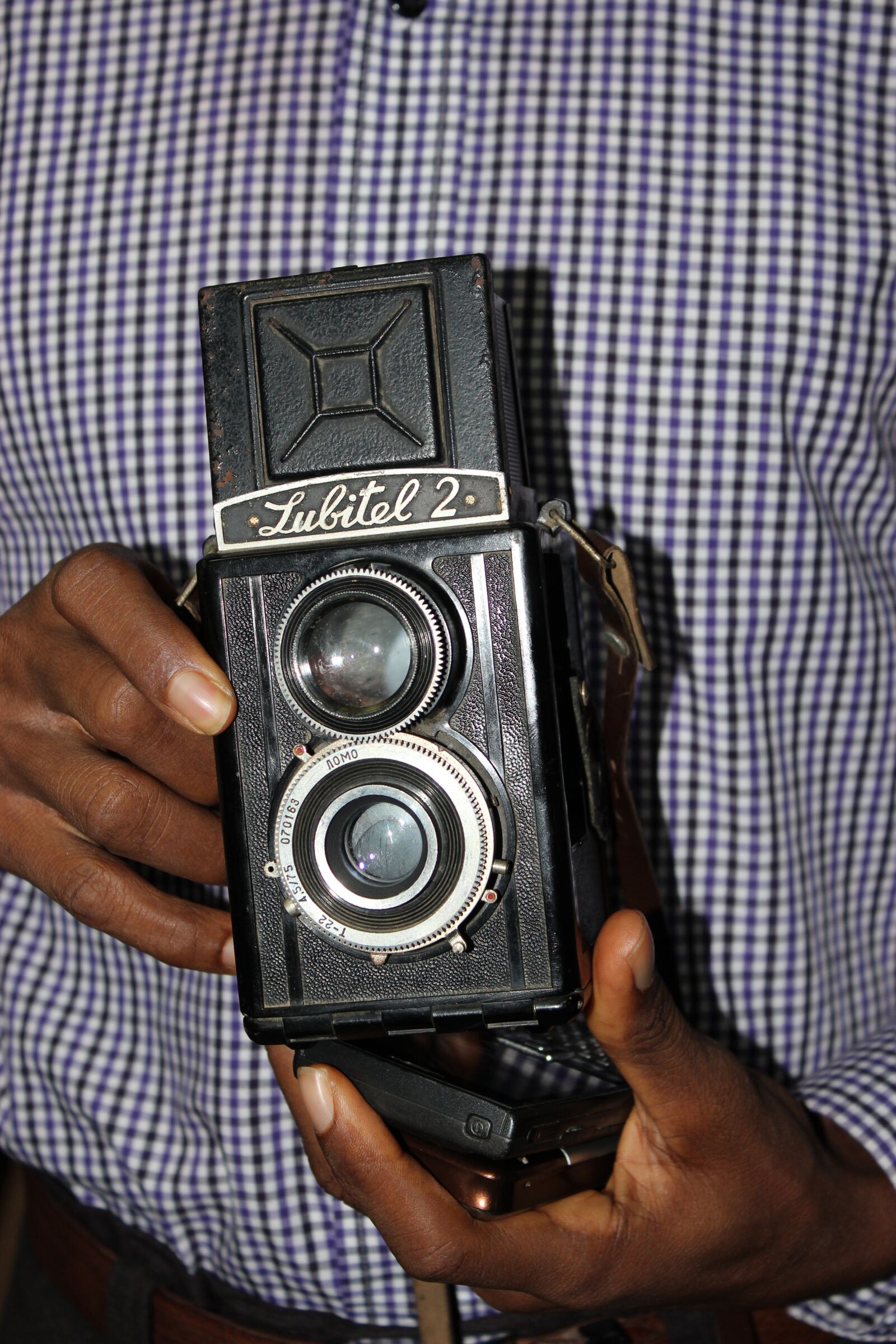 Canon EOS 600D (Rebel EOS T3i / EOS Kiss X5) sample photo. Old camera, photography, camera photography